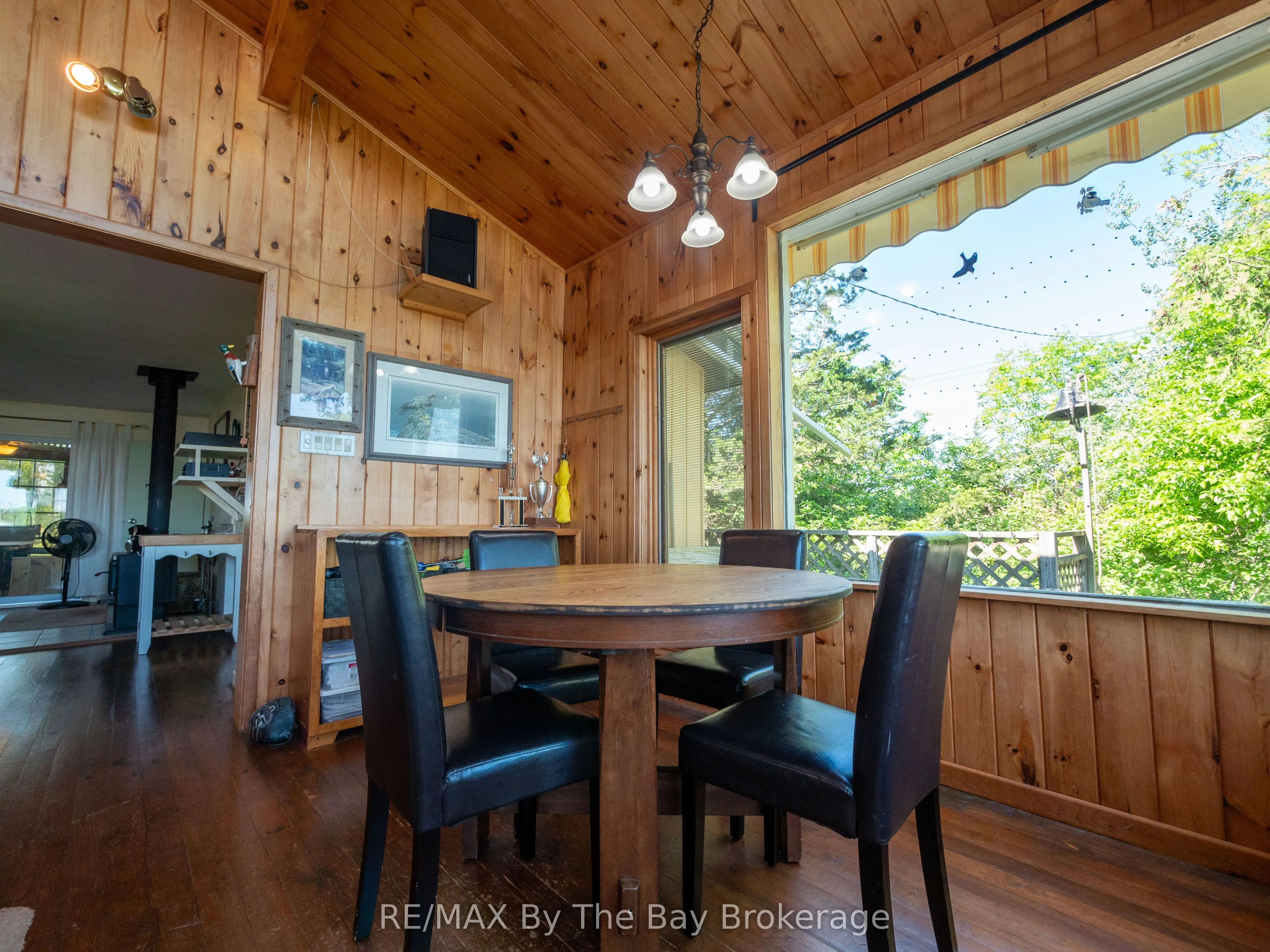 116 Island 150/ Brosseau Island