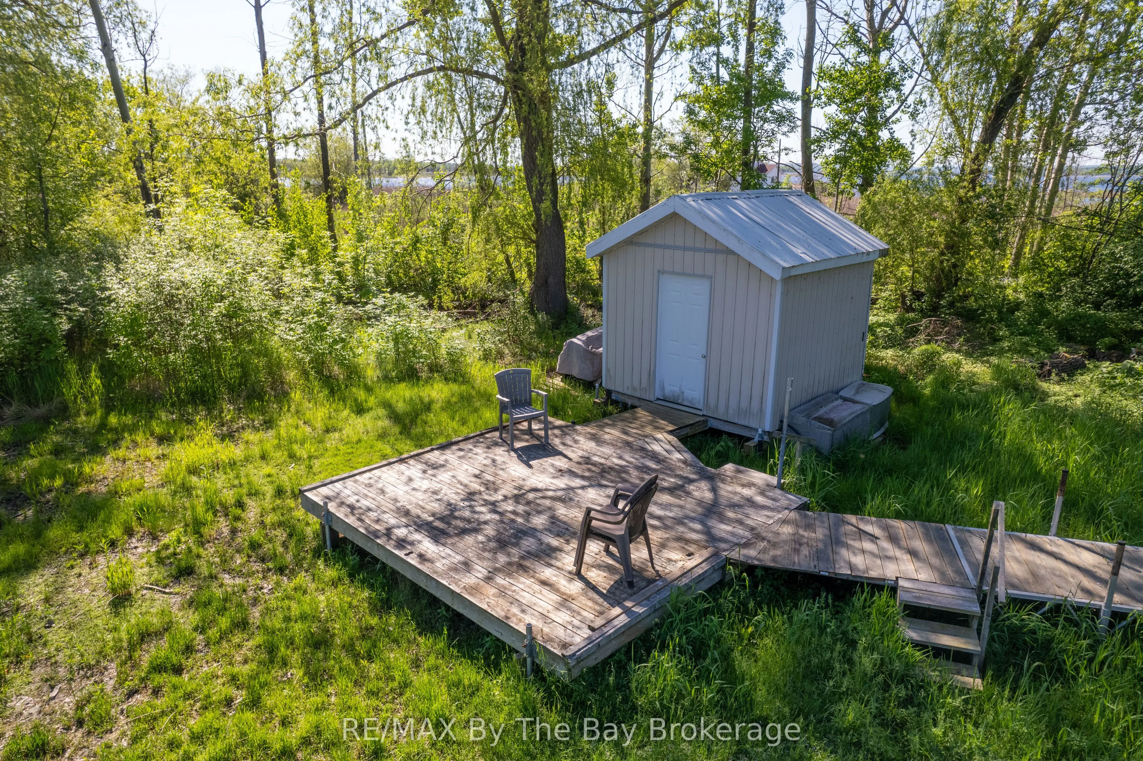 116 Island 150/ Brosseau Island