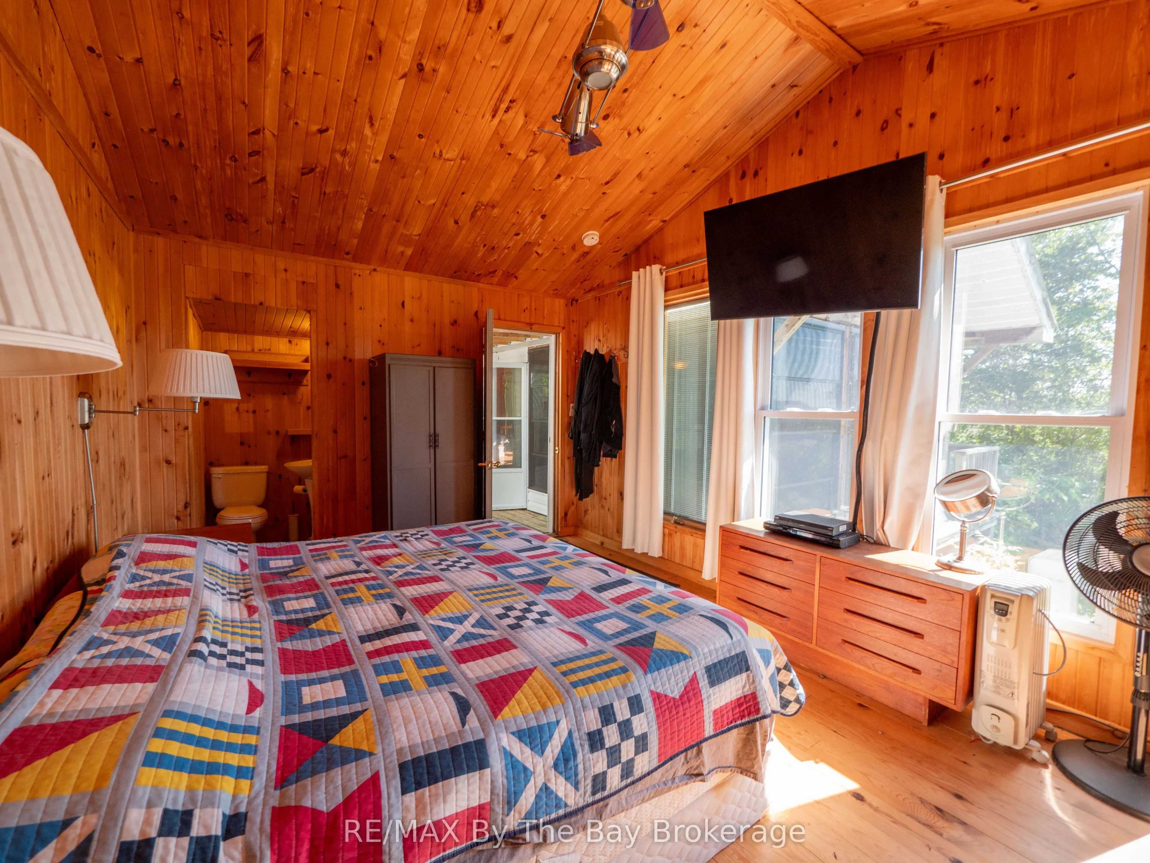 116 Island 150/ Brosseau Island