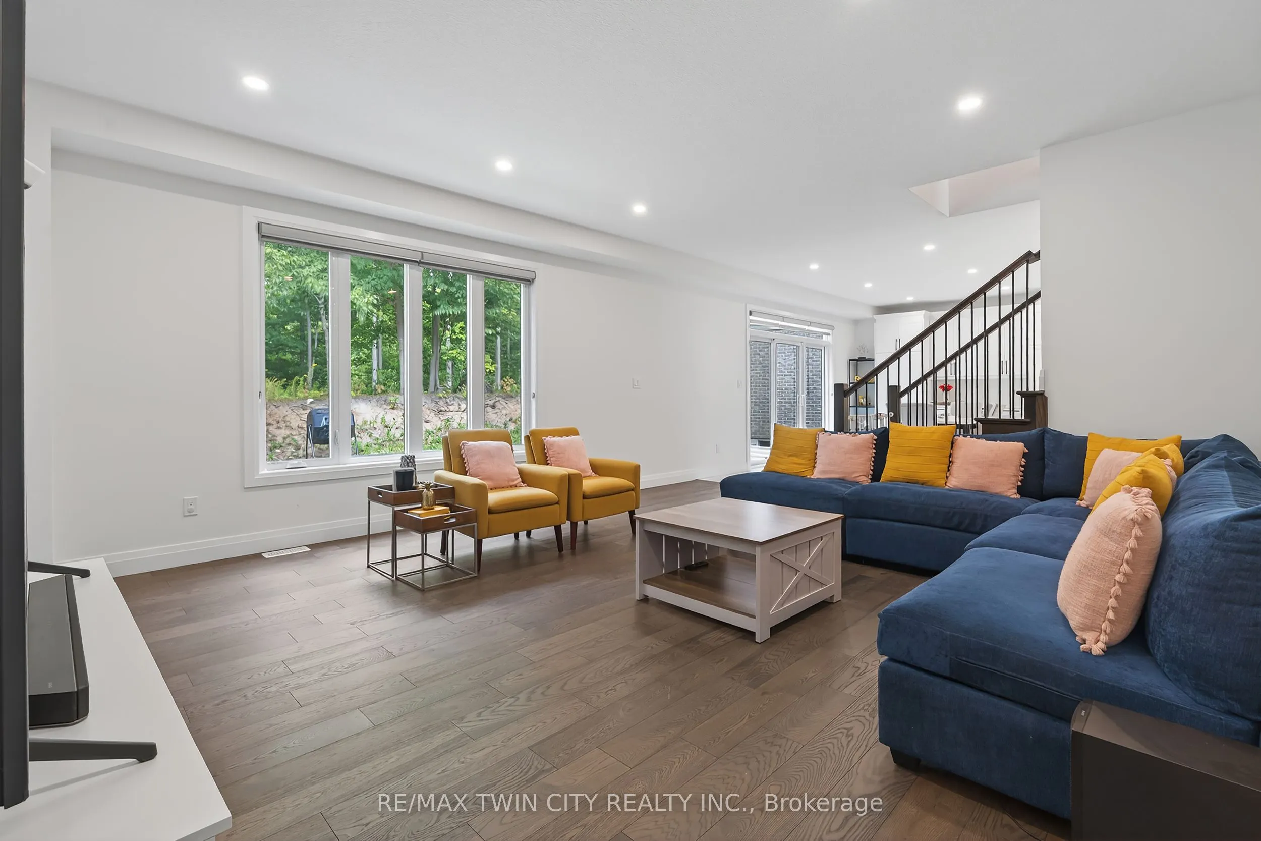 209 Jeffrey Place
