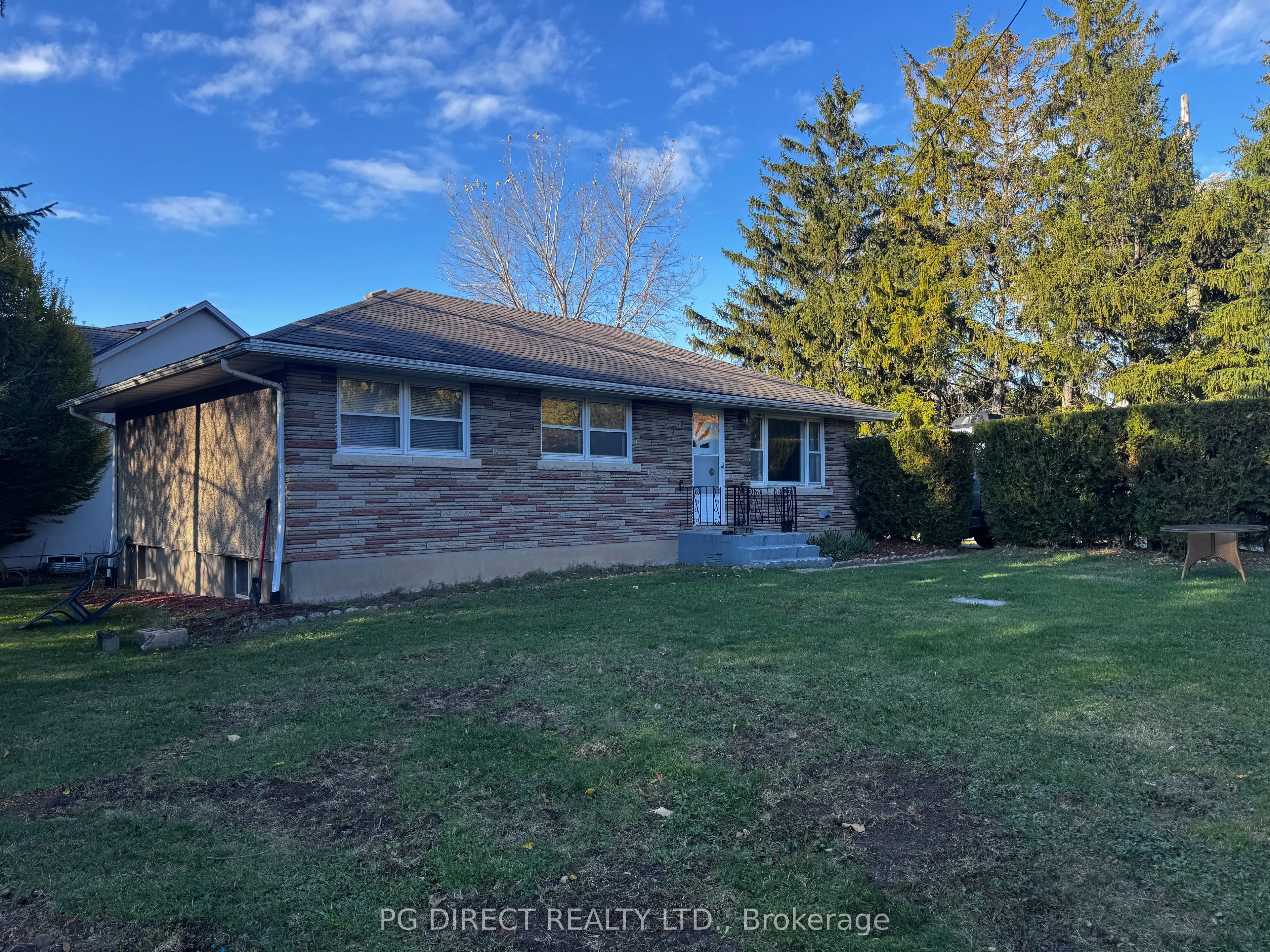 557 Mississagua Street