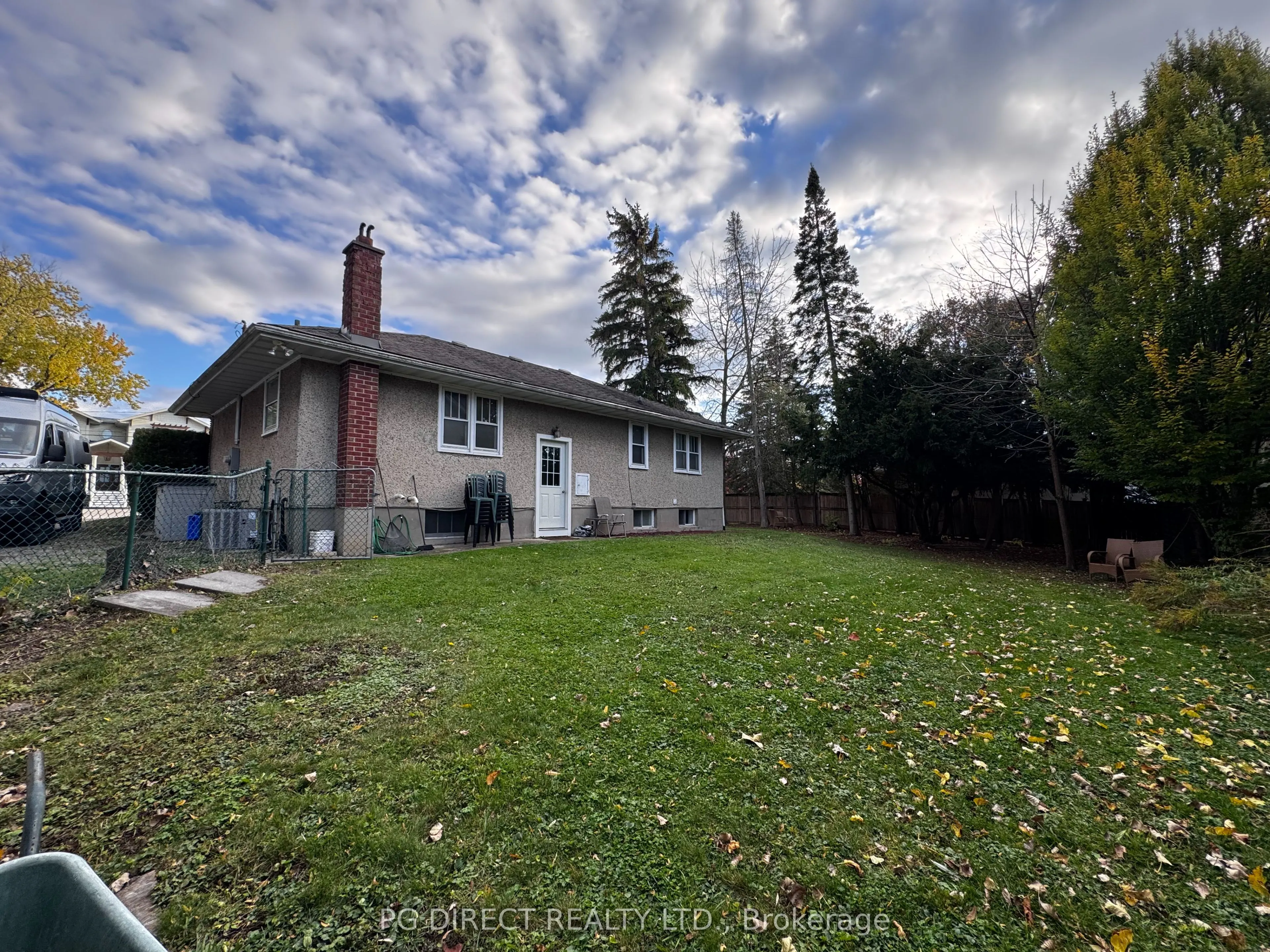 557 Mississagua Street