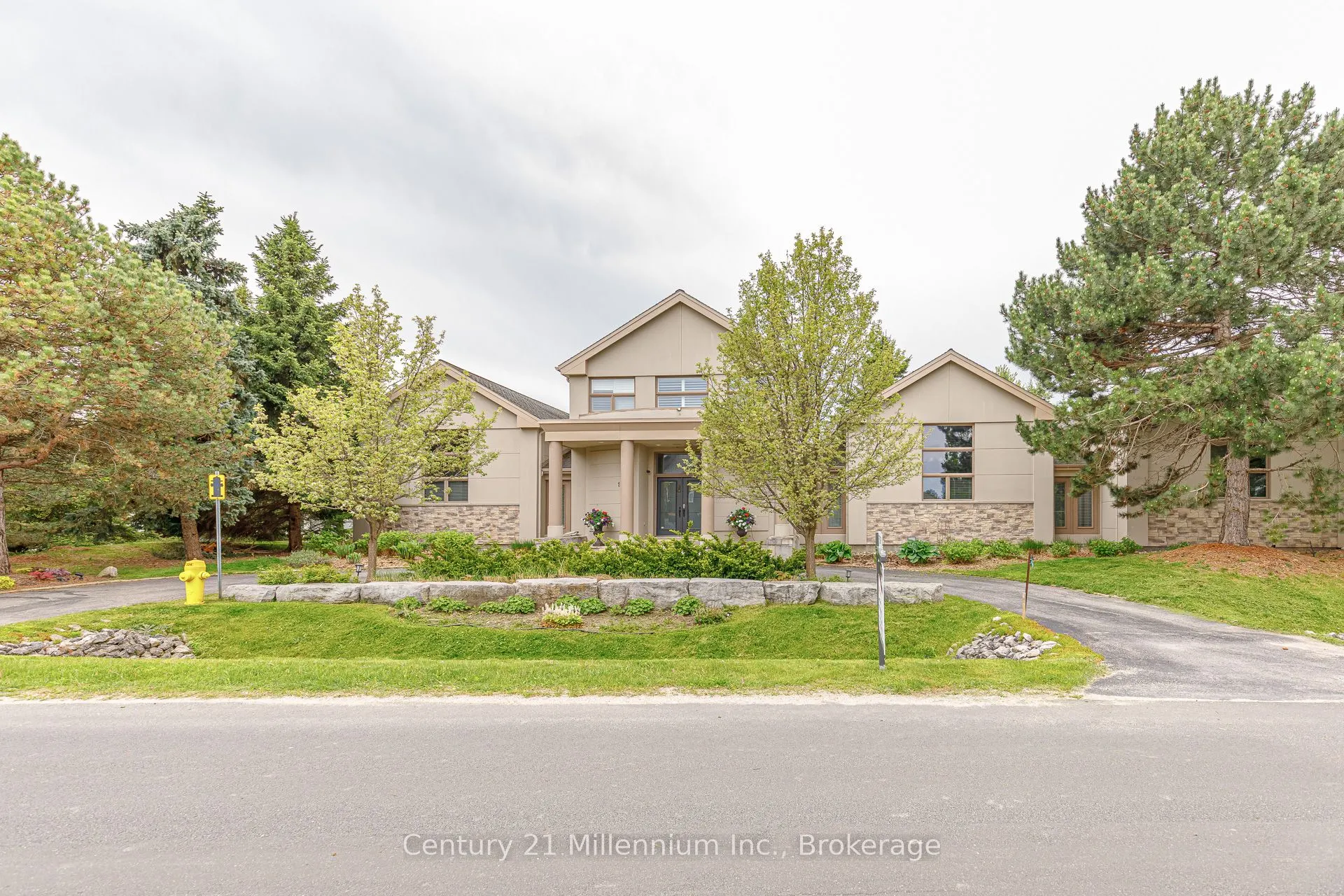 160 Grand Cypress Lane
