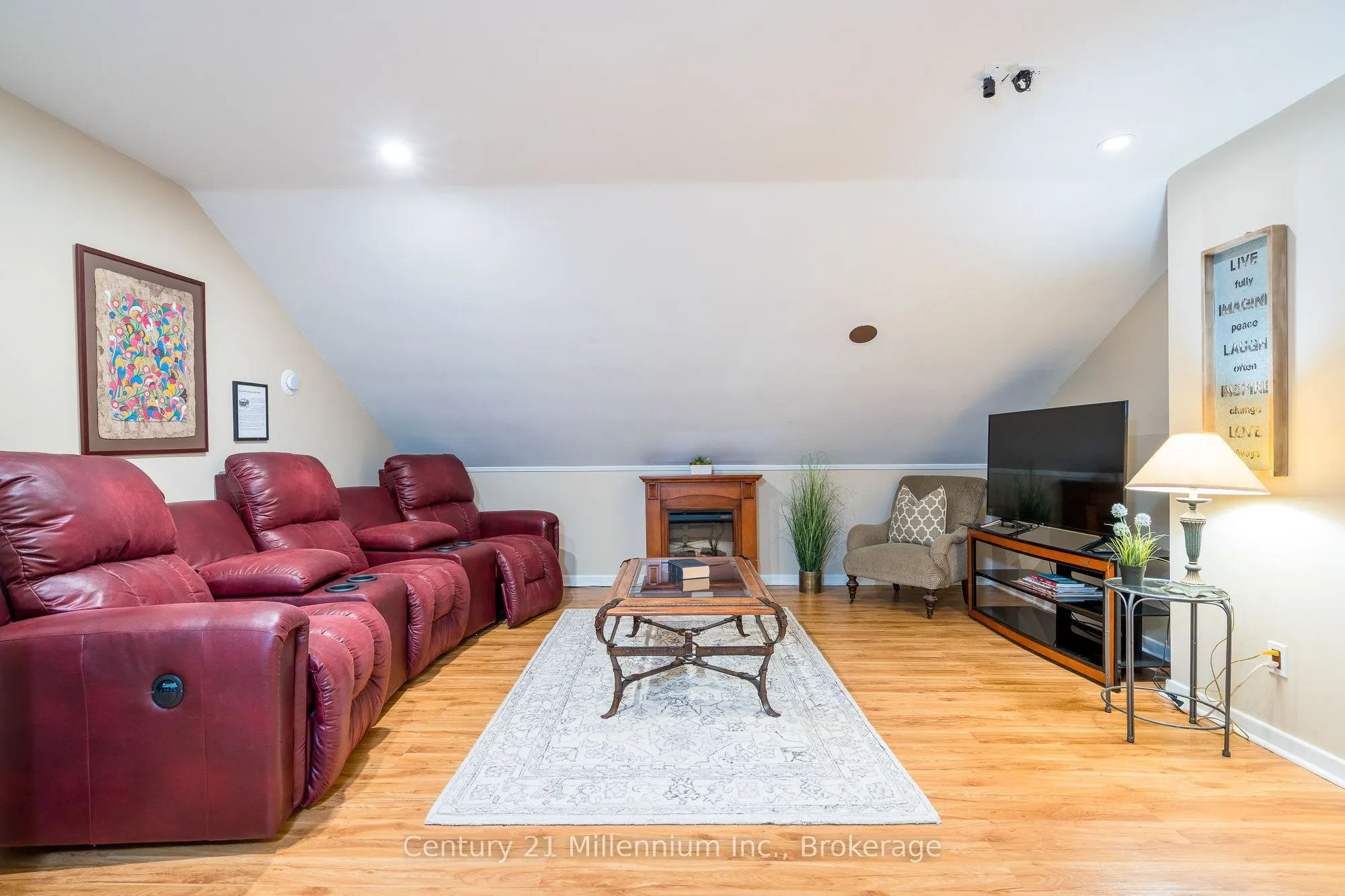 160 Grand Cypress Lane