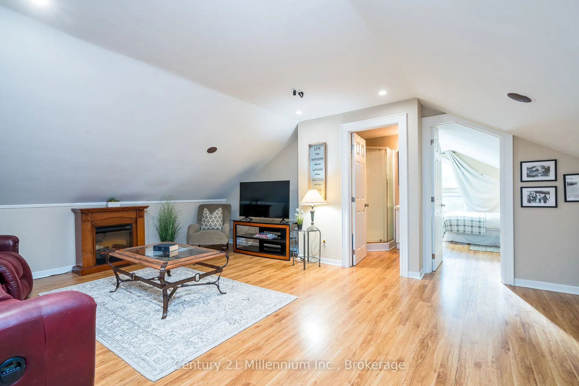 160 Grand Cypress Lane