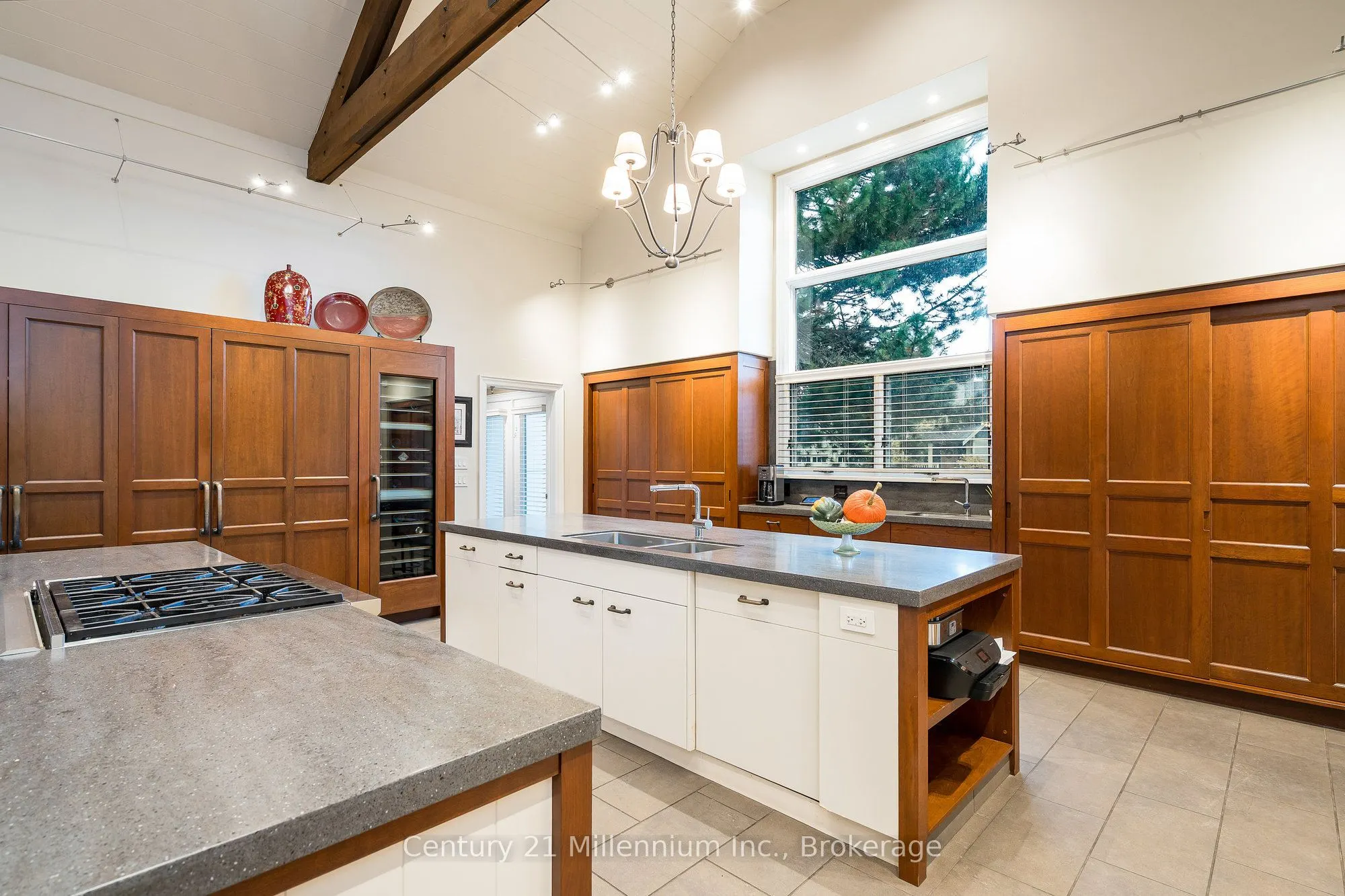 160 Grand Cypress Lane