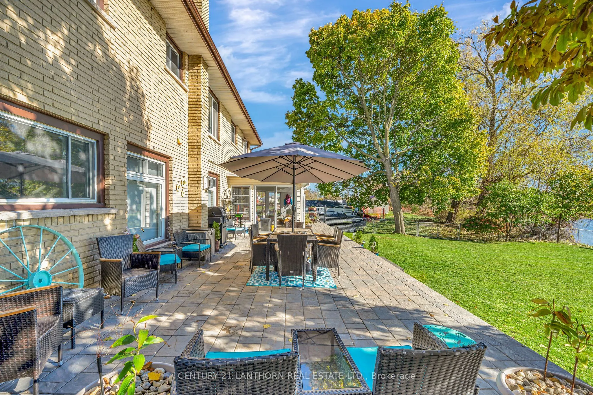212 Main Street