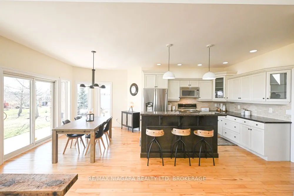1065 Concession 3 Road