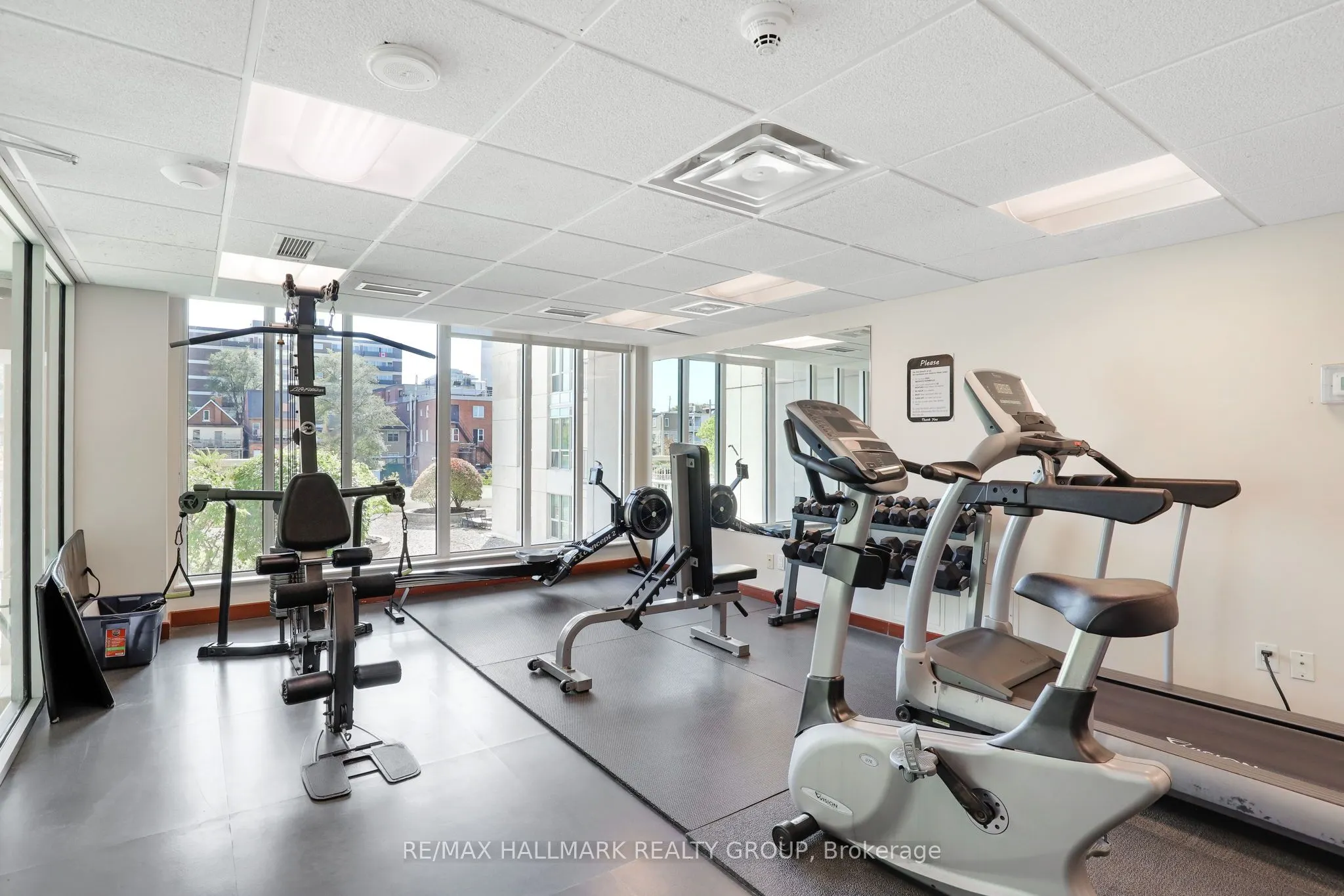 200 Rideau Street #504