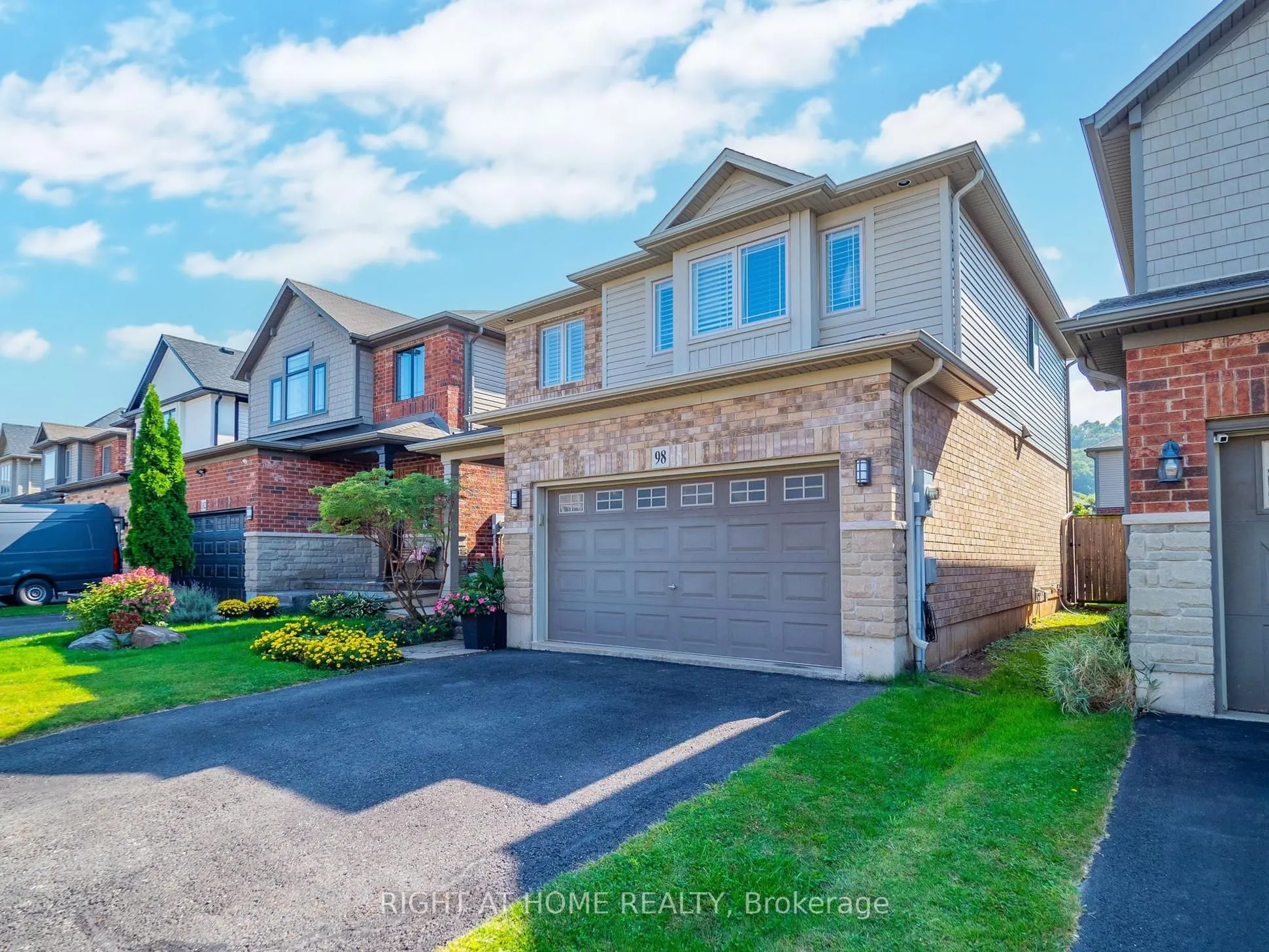 98 Willow Lane