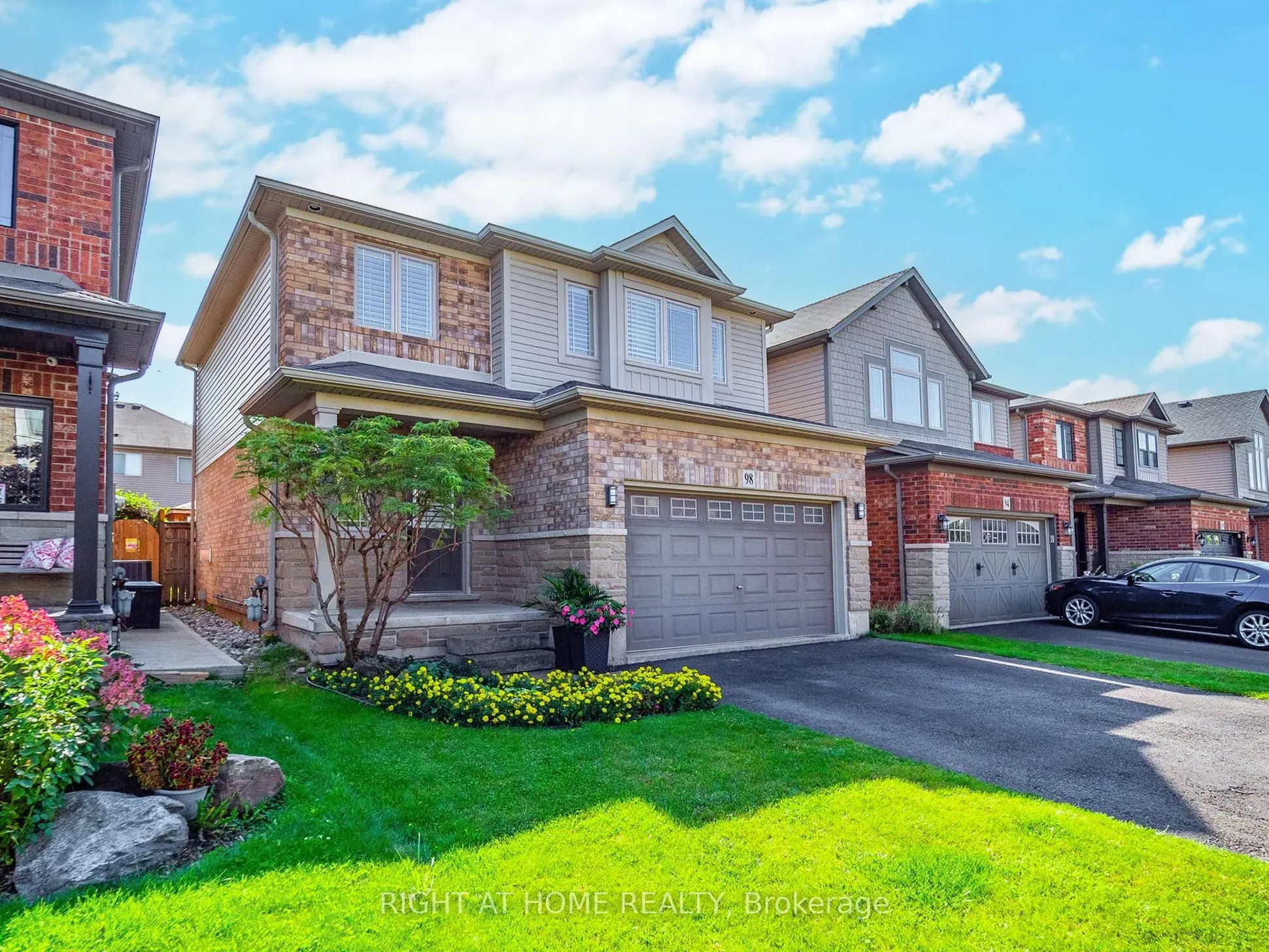 98 Willow Lane