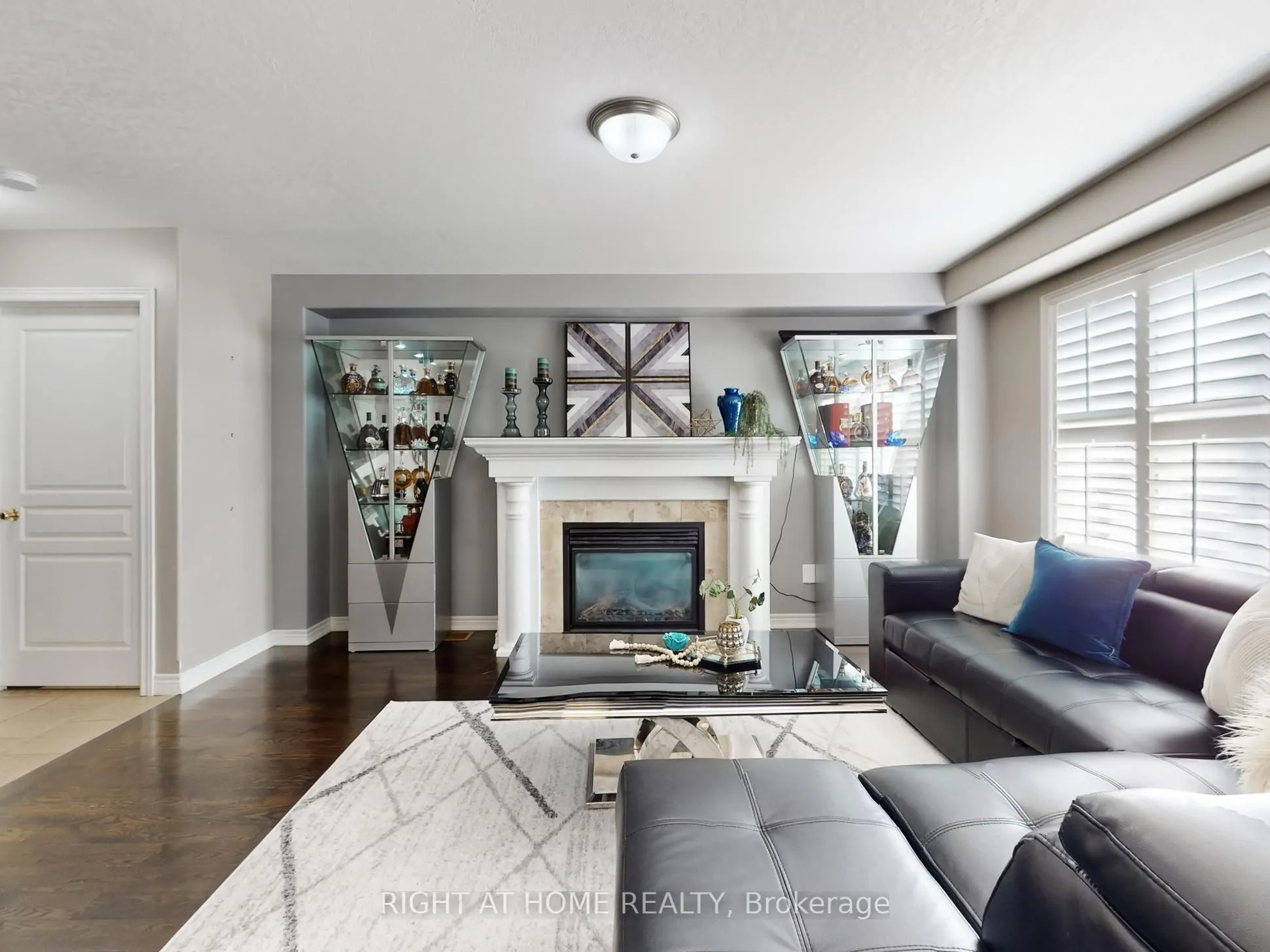 98 Willow Lane