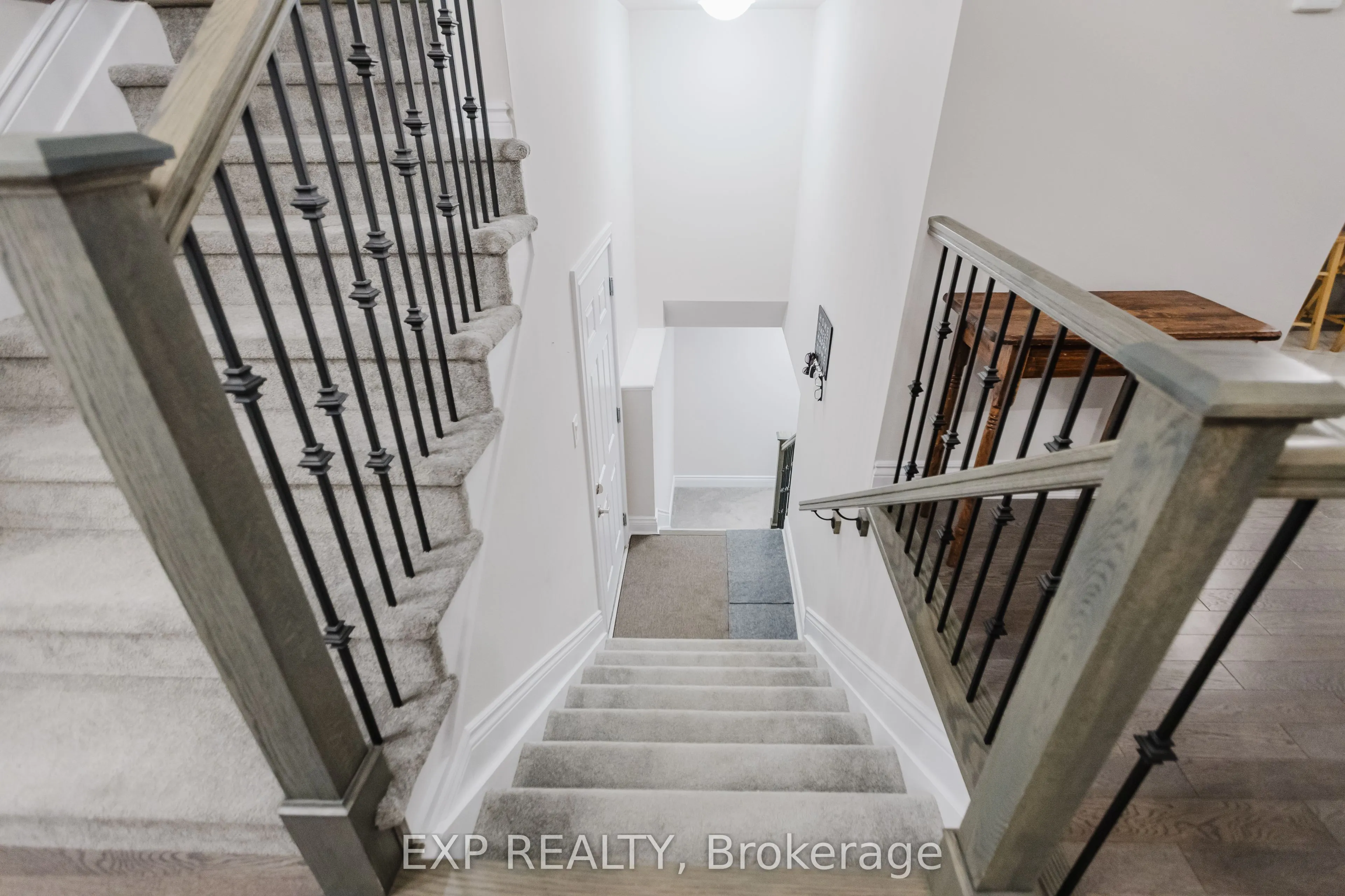 1004 Keeper Heights
