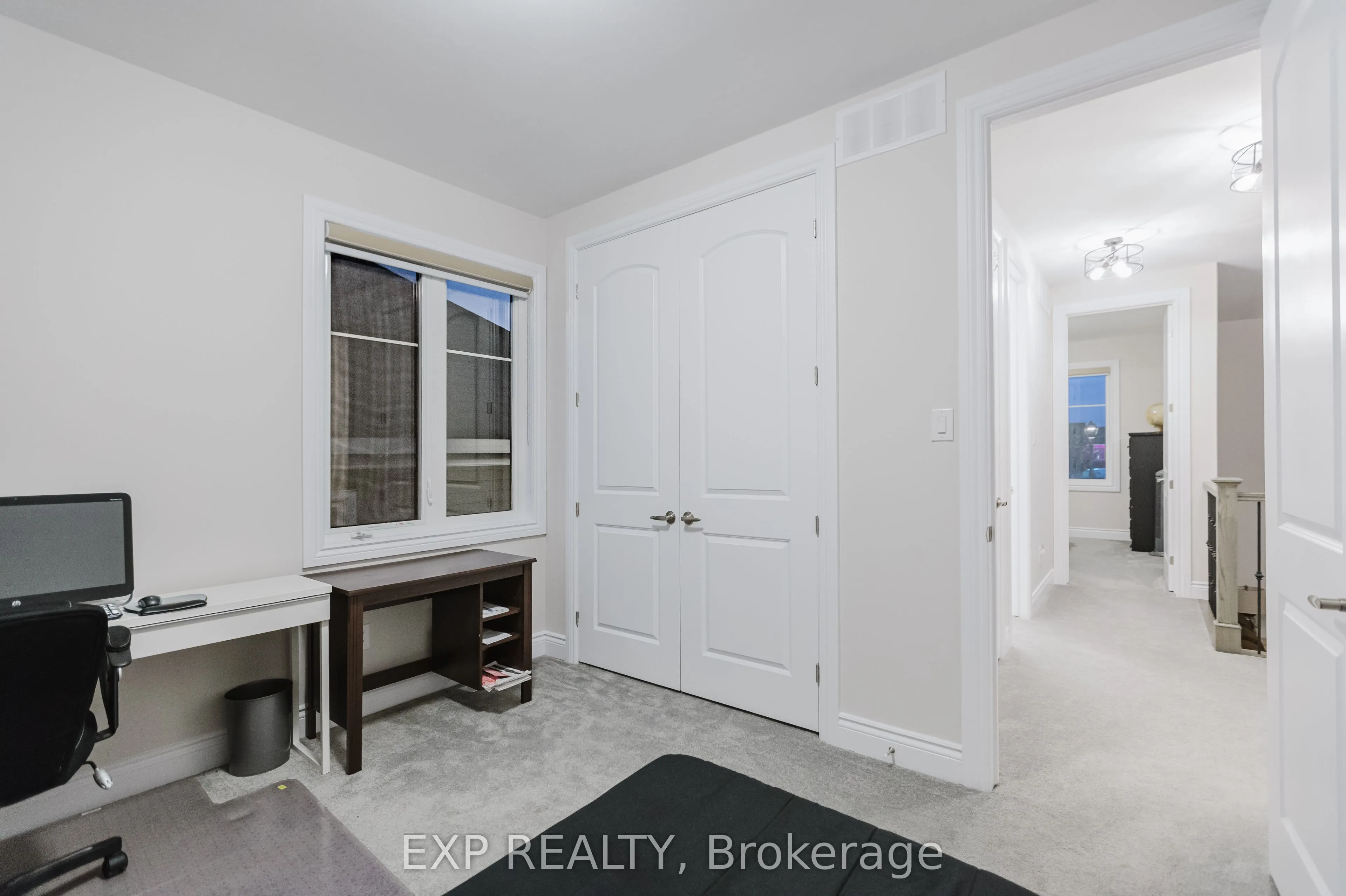 1004 Keeper Heights