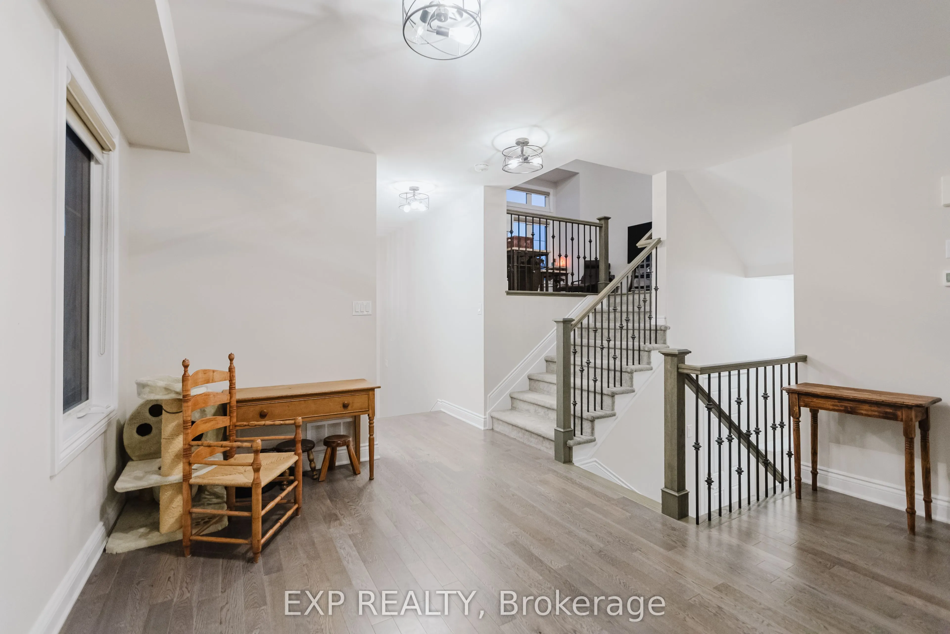 1004 Keeper Heights