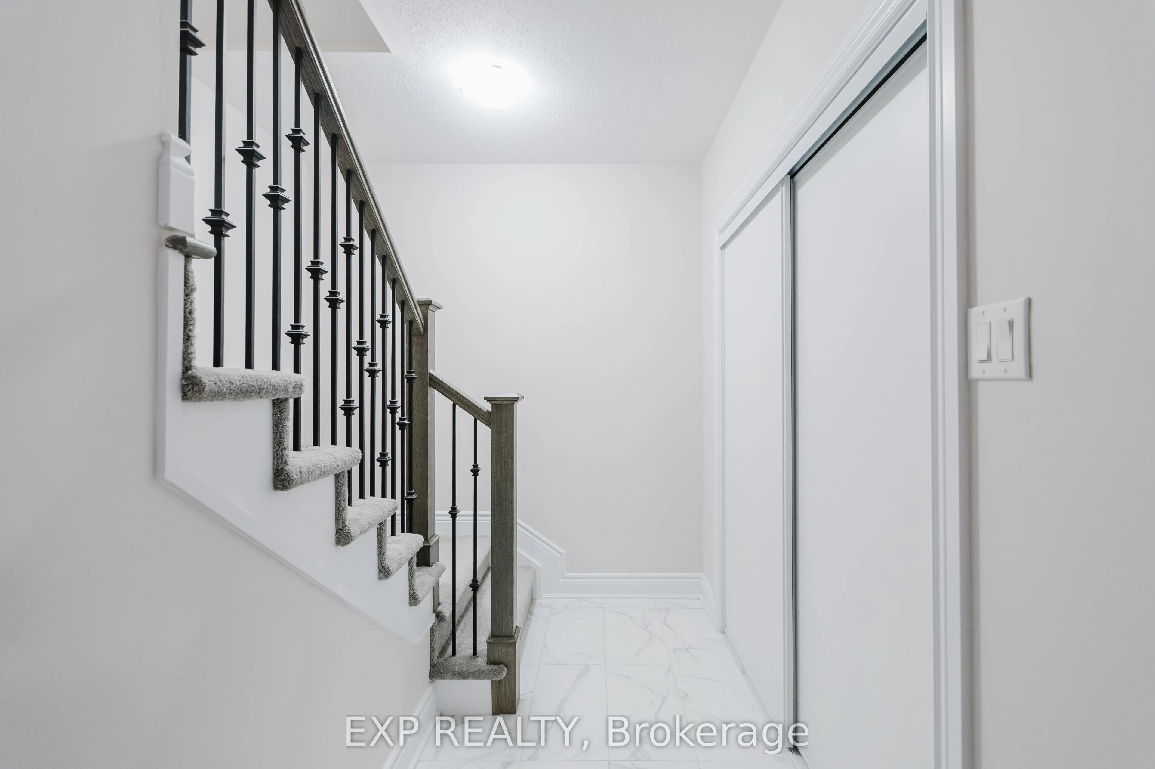 1004 Keeper Heights