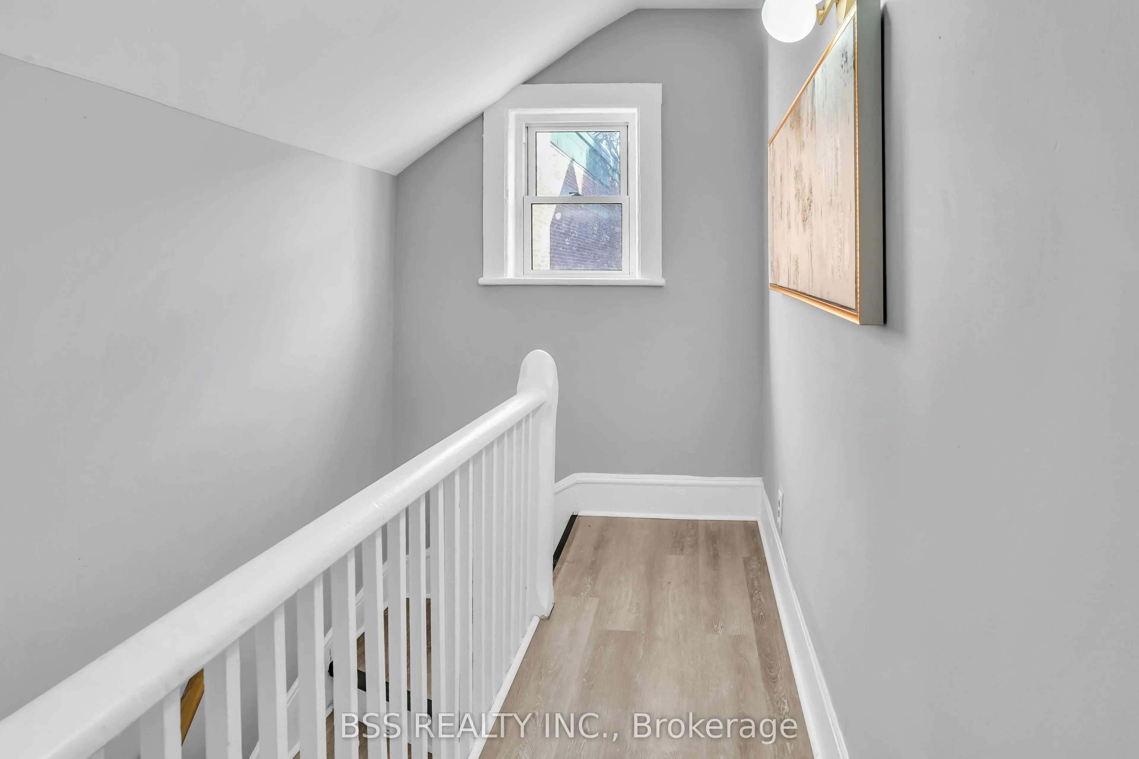 297 Sherbrooke Street