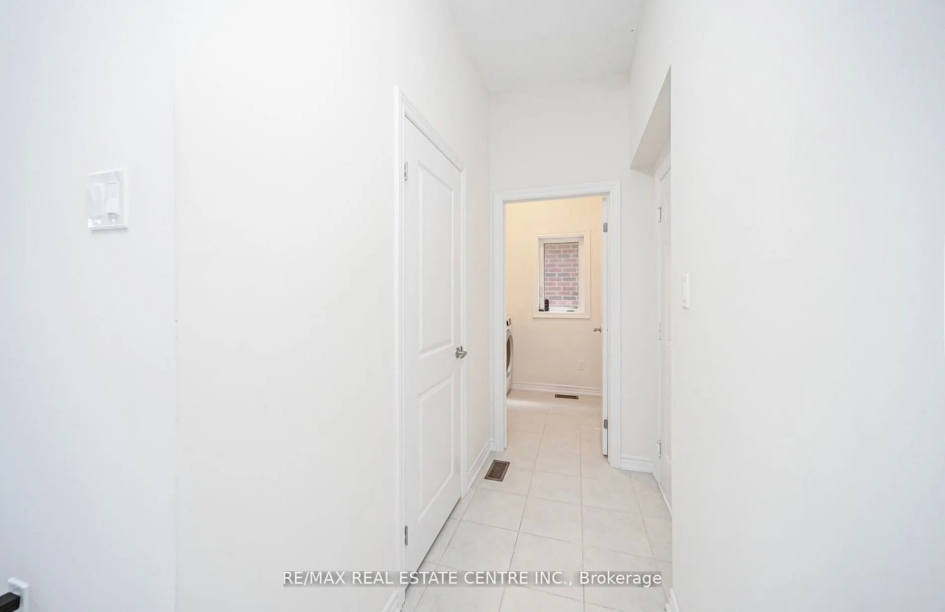16 Flagg Avenue