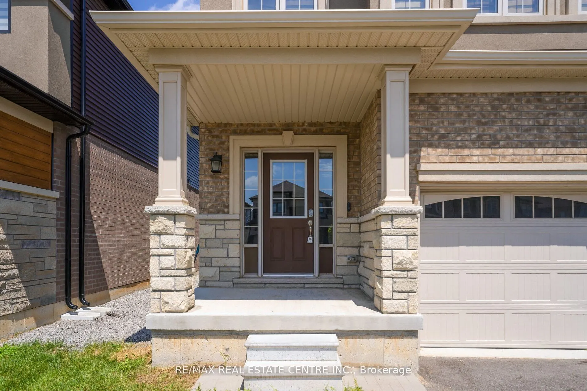 16 Flagg Avenue