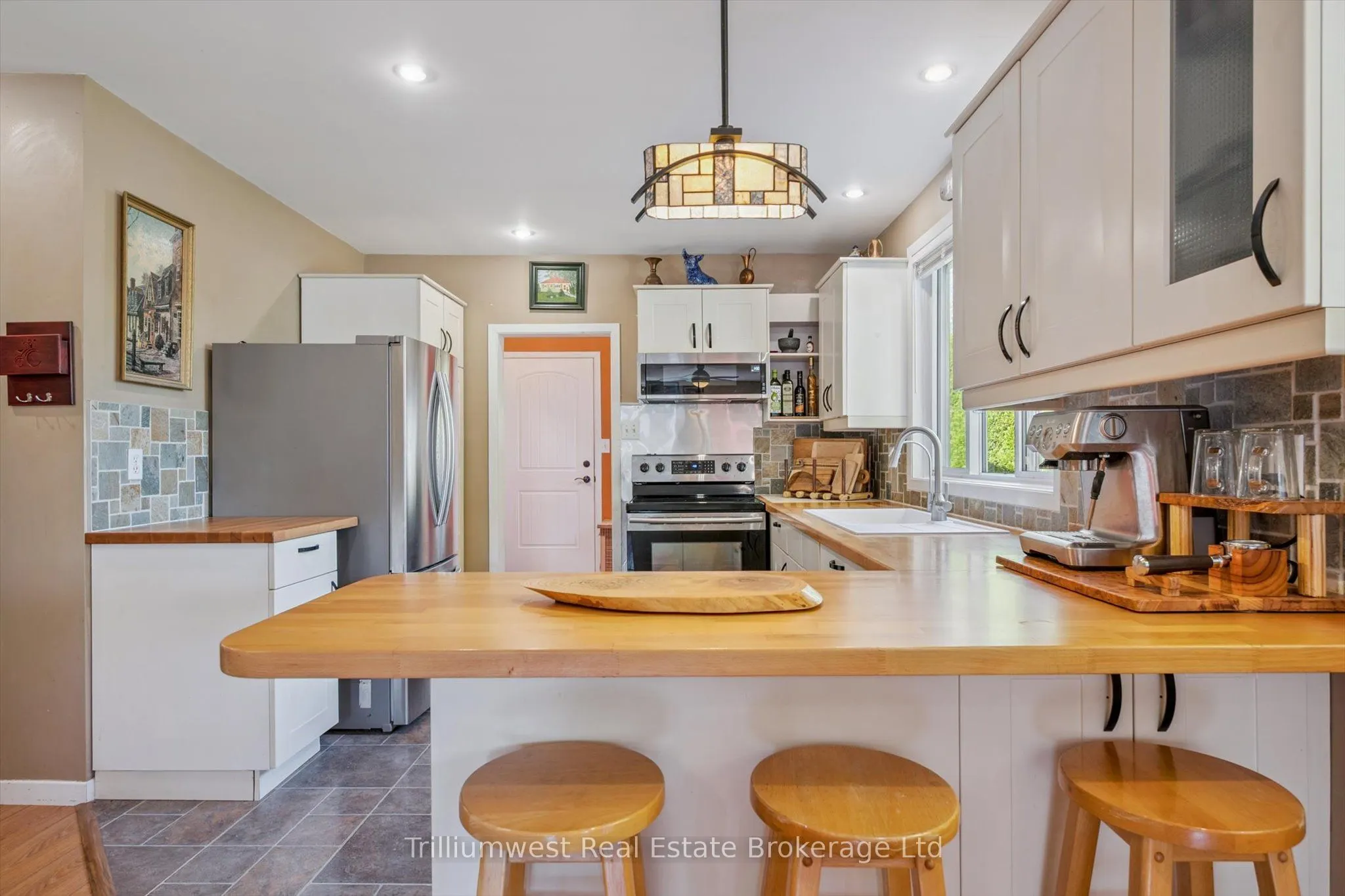 32 Holly Trail