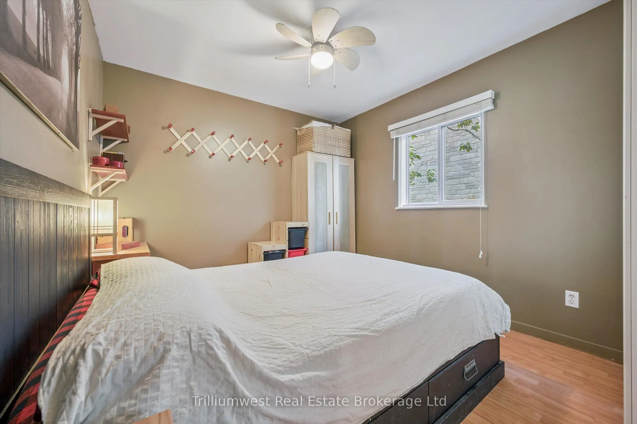 32 Holly Trail