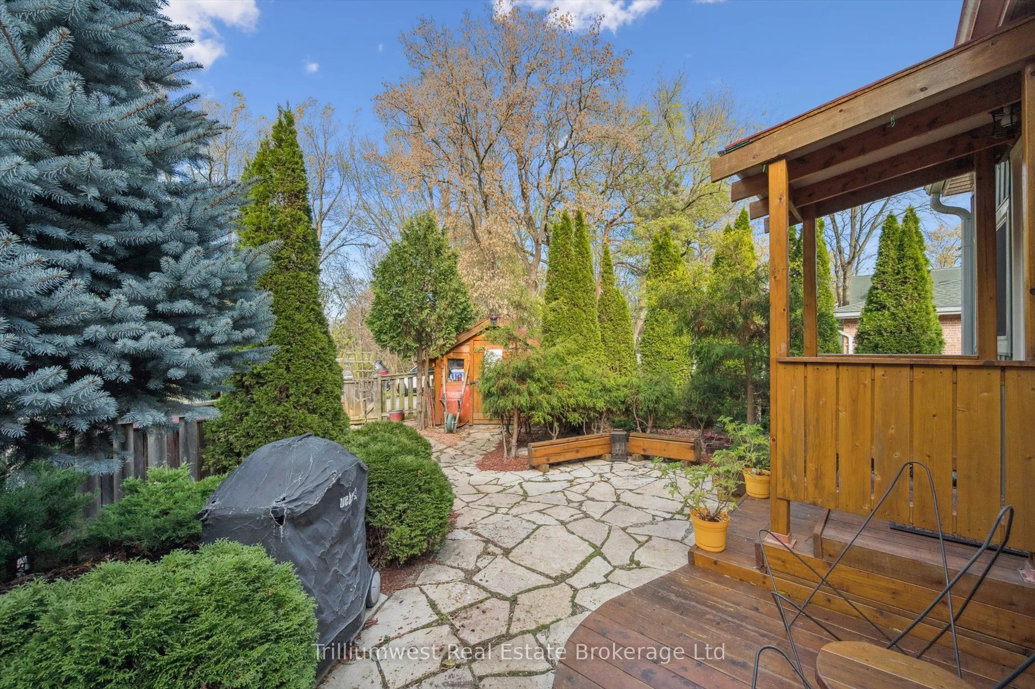 32 Holly Trail