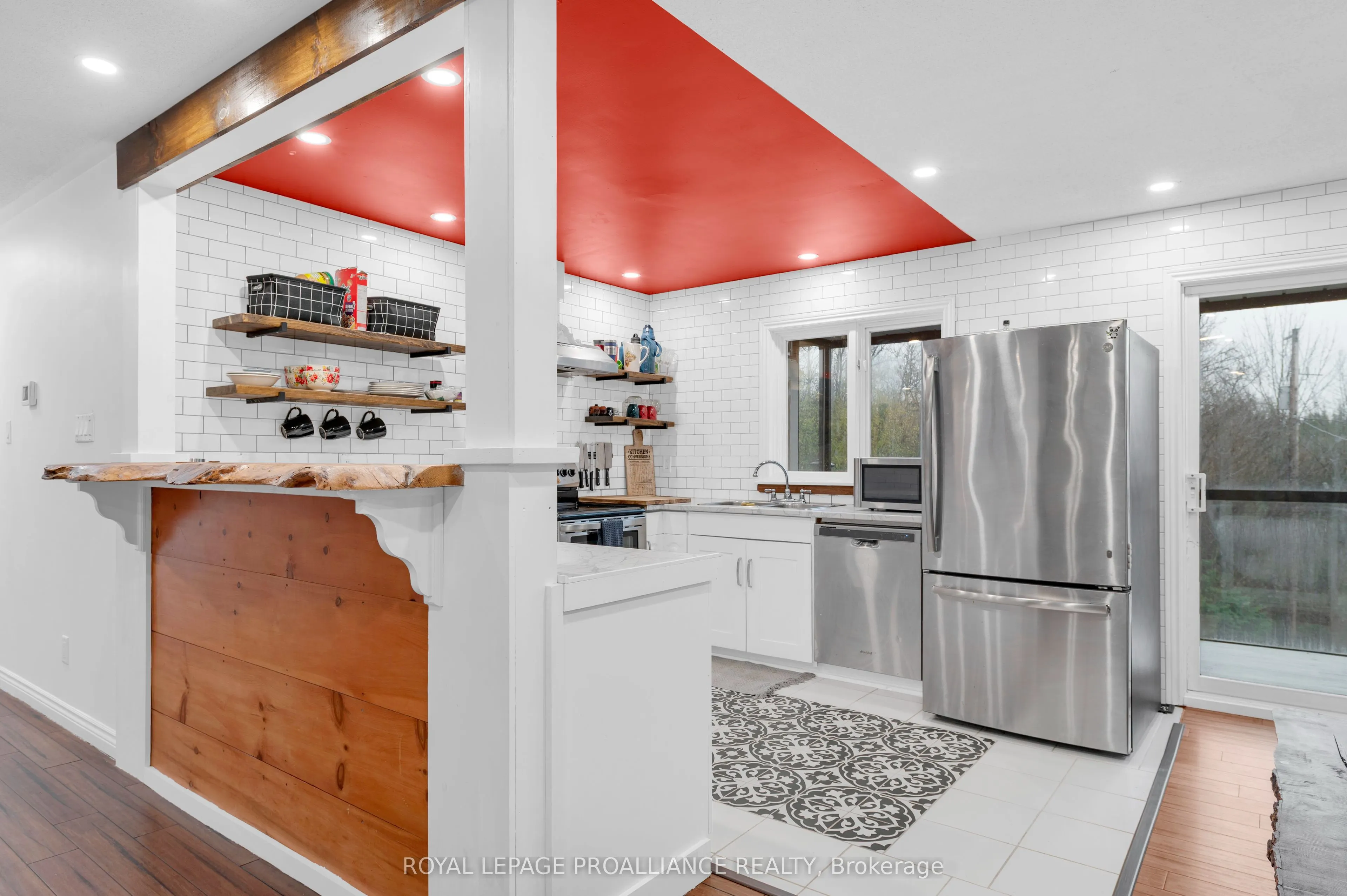 1403A Crookston Road