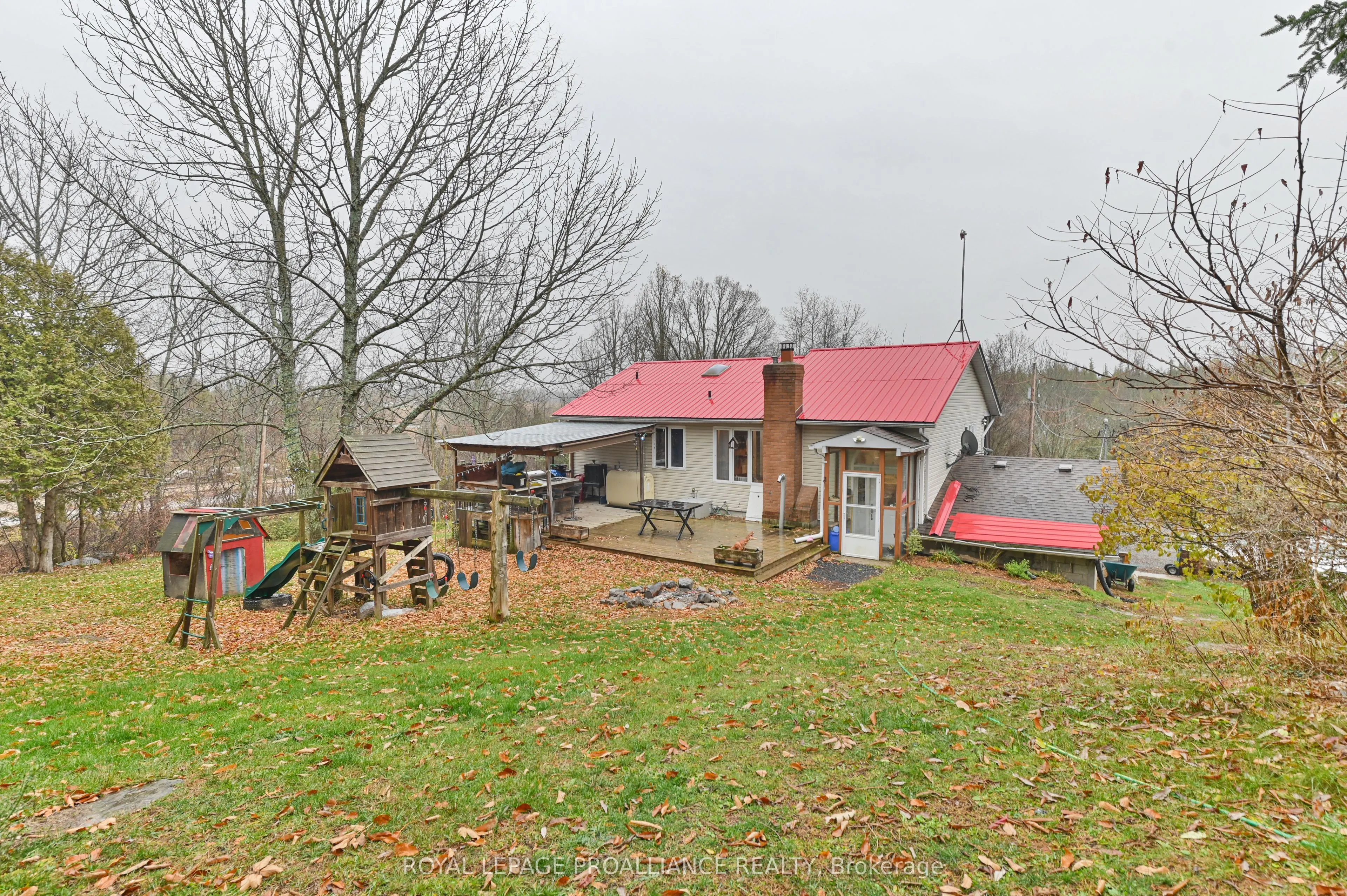 1403A Crookston Road