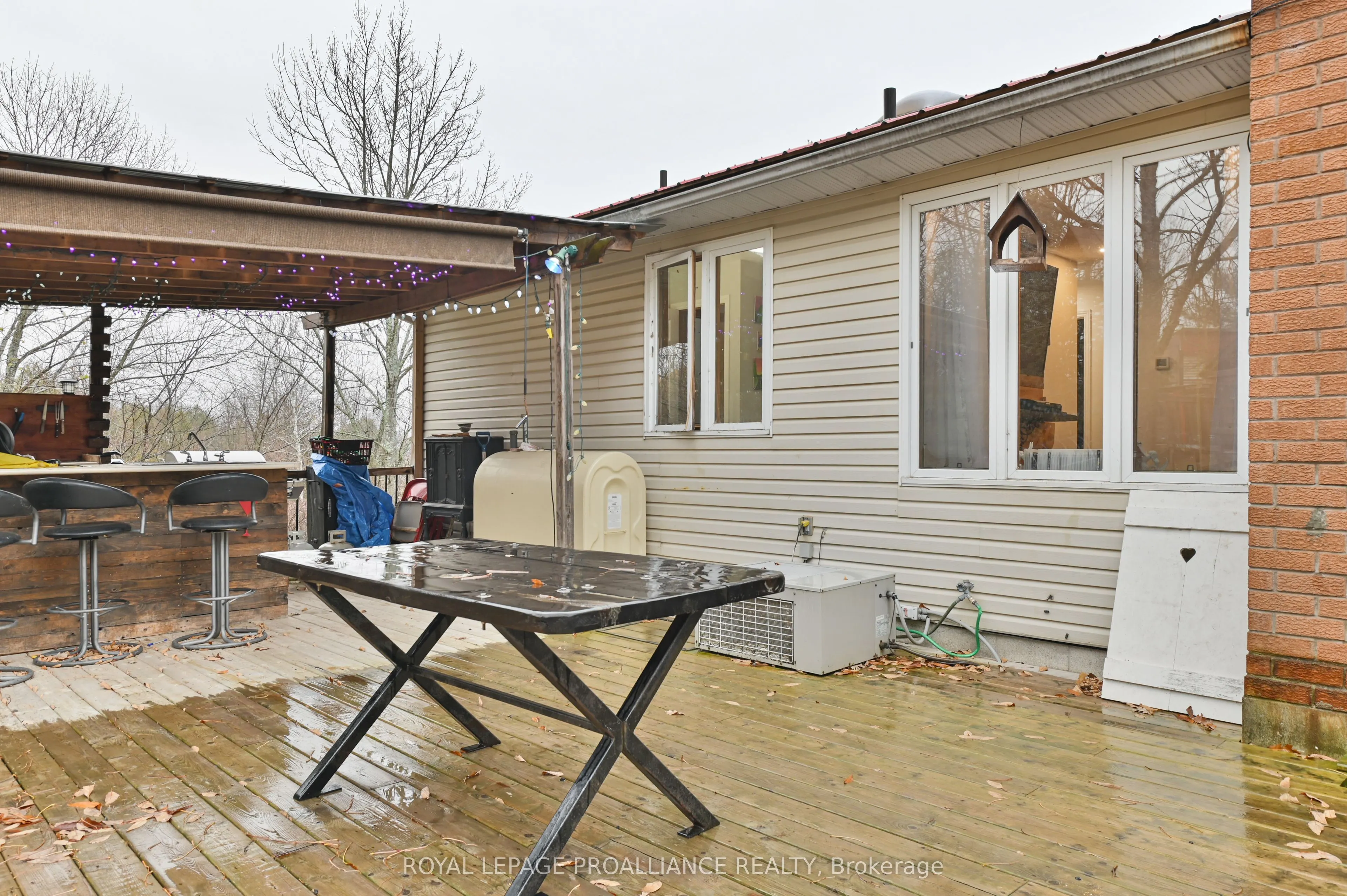 1403A Crookston Road