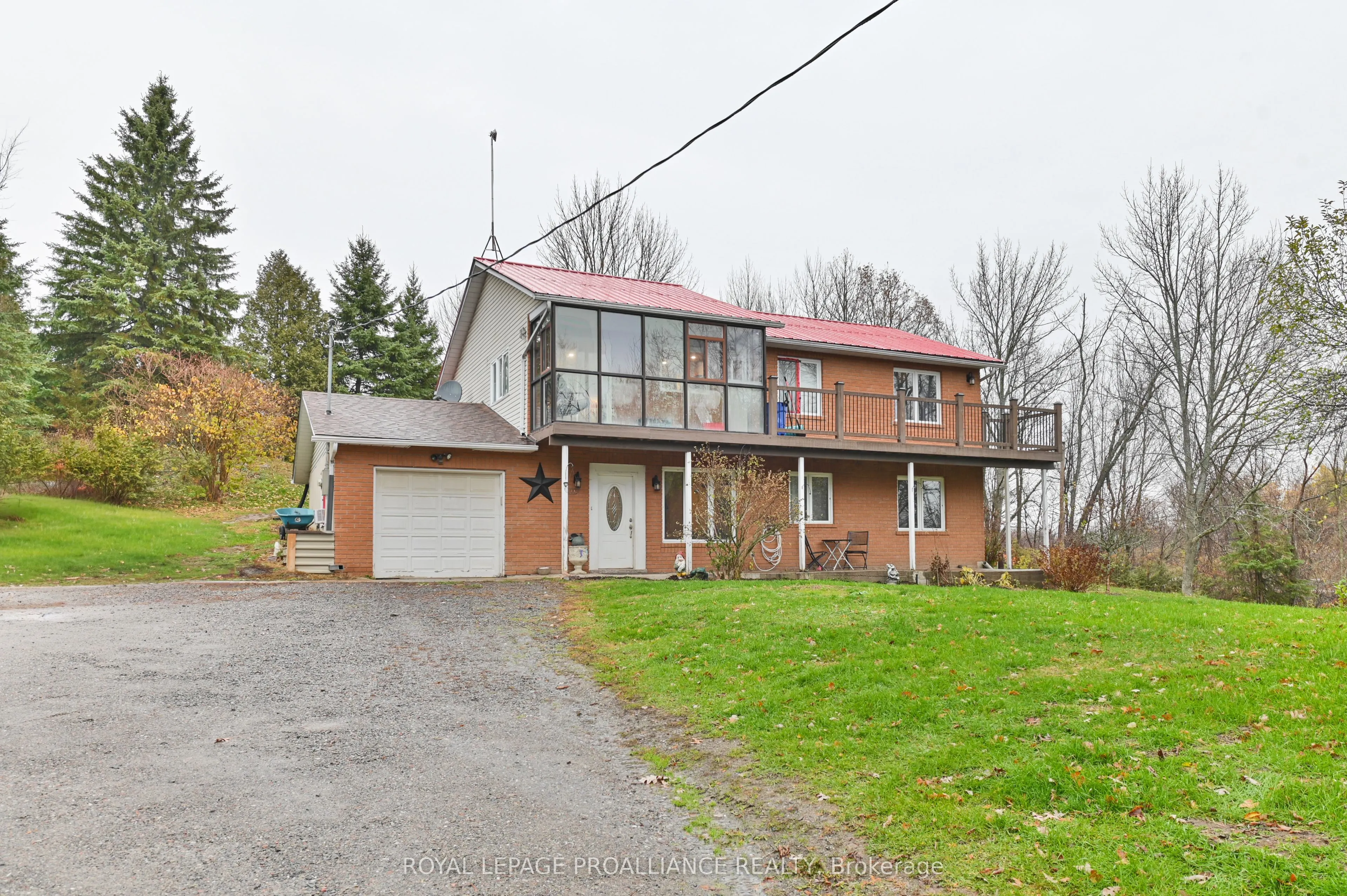 1403A Crookston Road