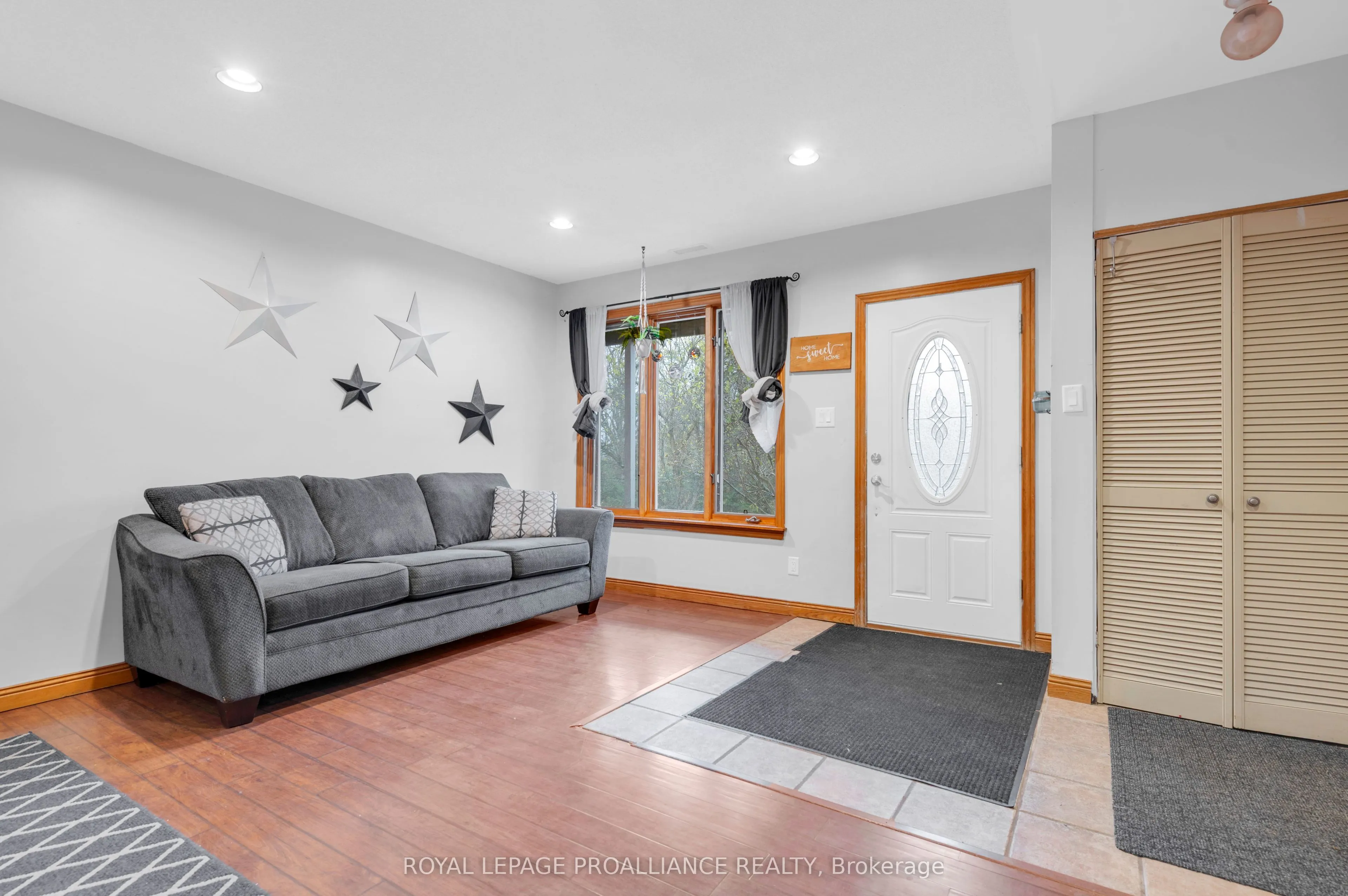 1403A Crookston Road