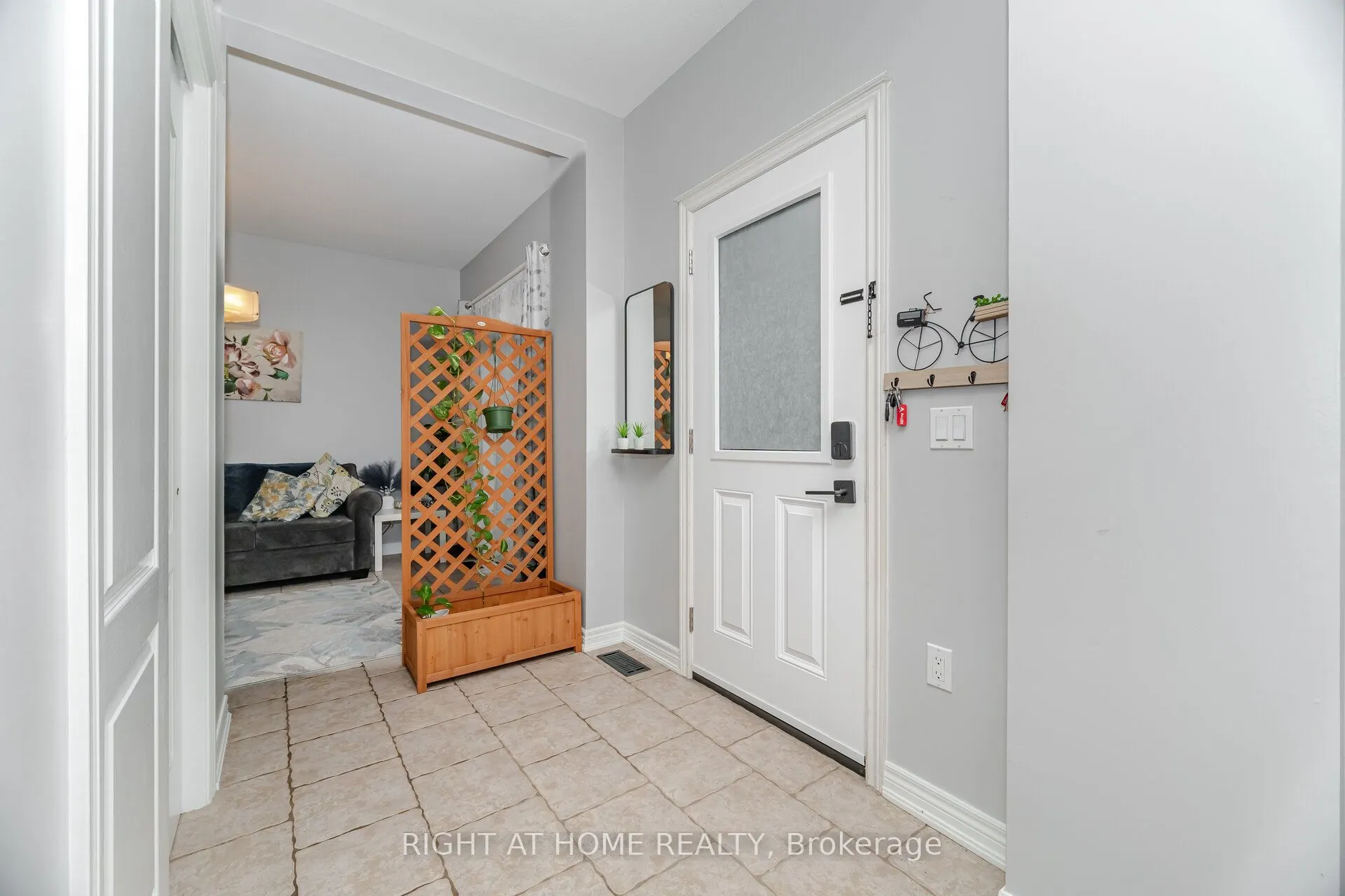 1085 Harrogate Drive #35