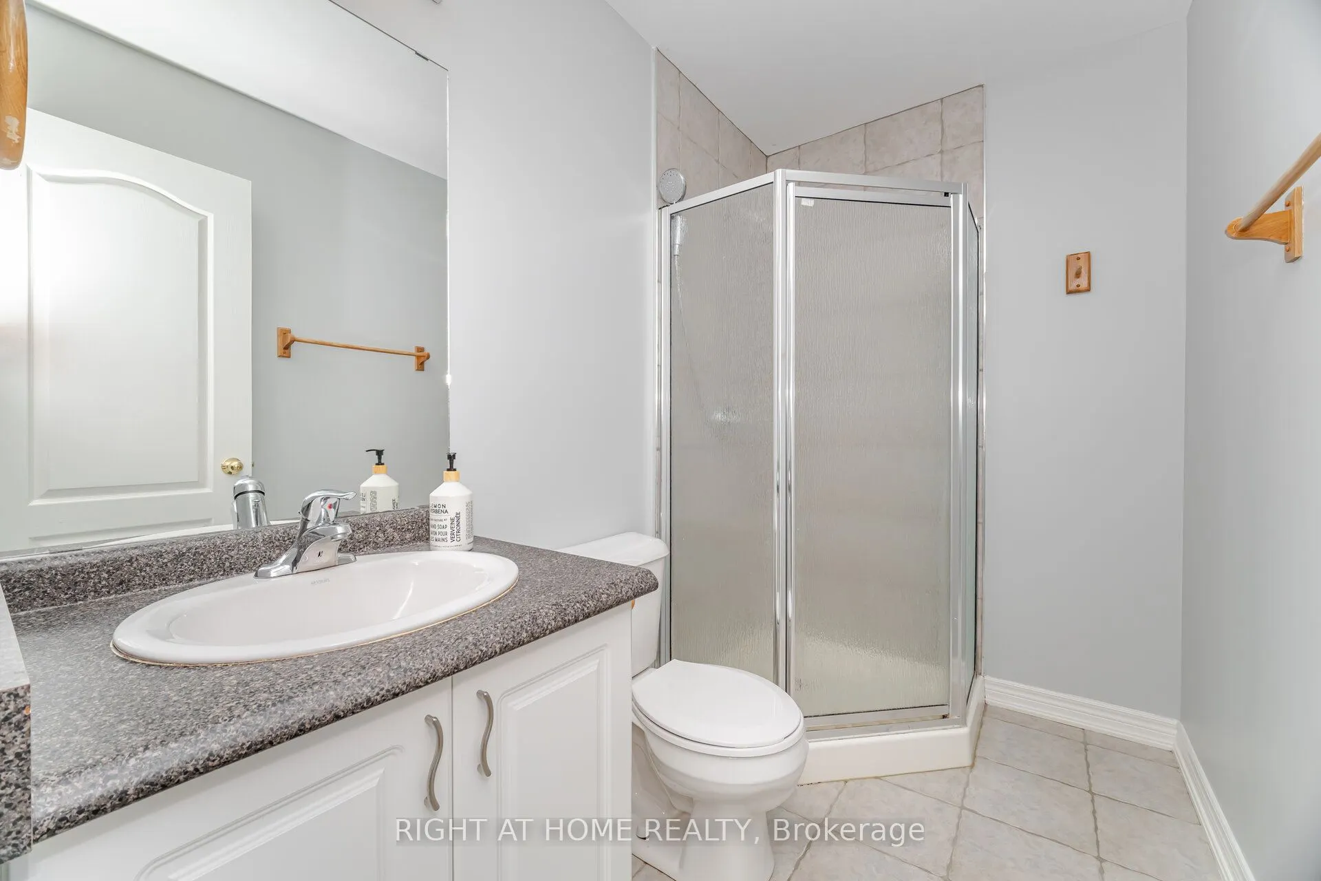 1085 Harrogate Drive #35