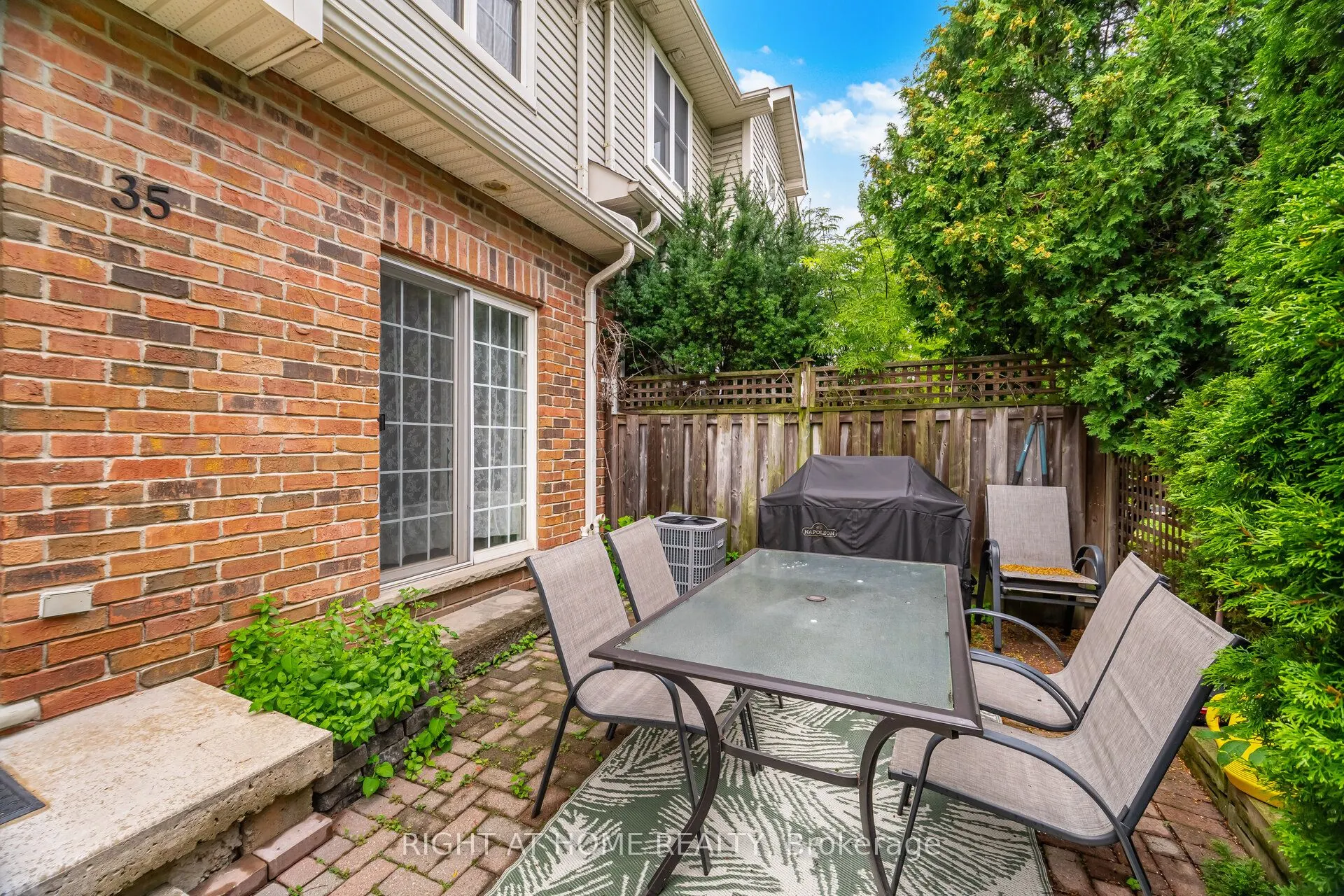 1085 Harrogate Drive #35