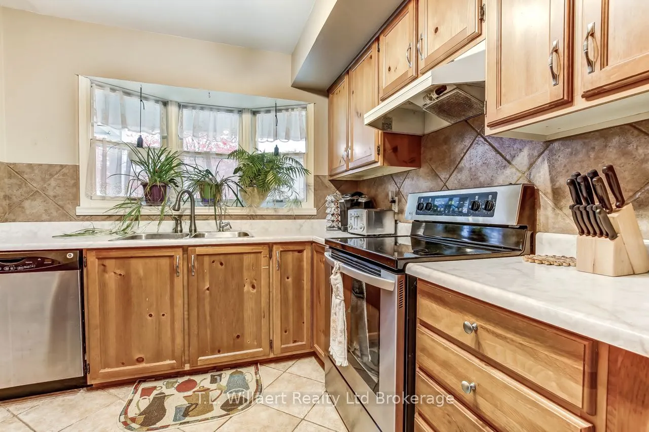 47 Seres Drive
