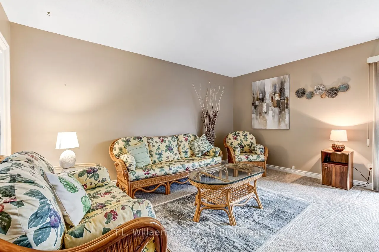 47 Seres Drive