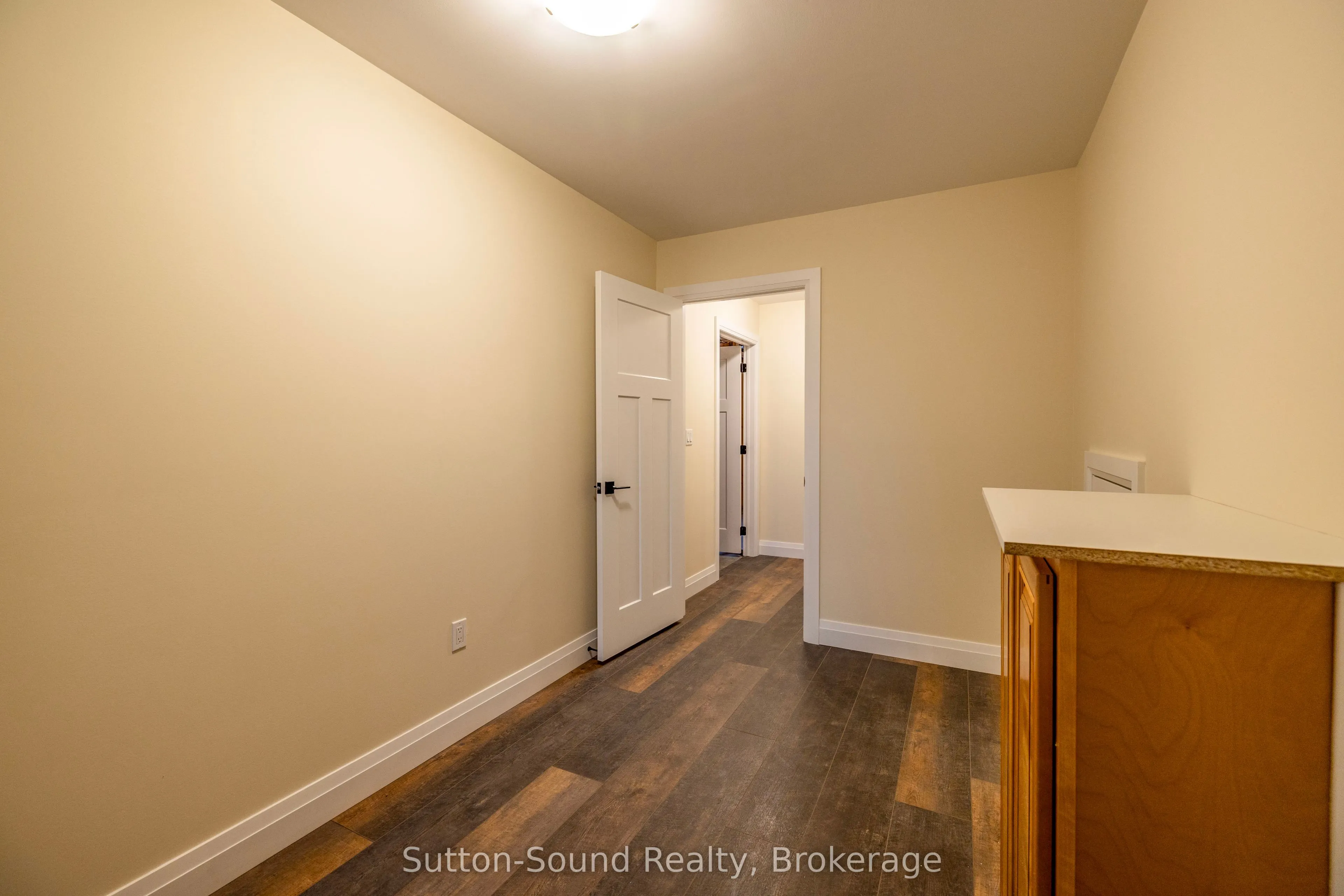 397600 10 Concession