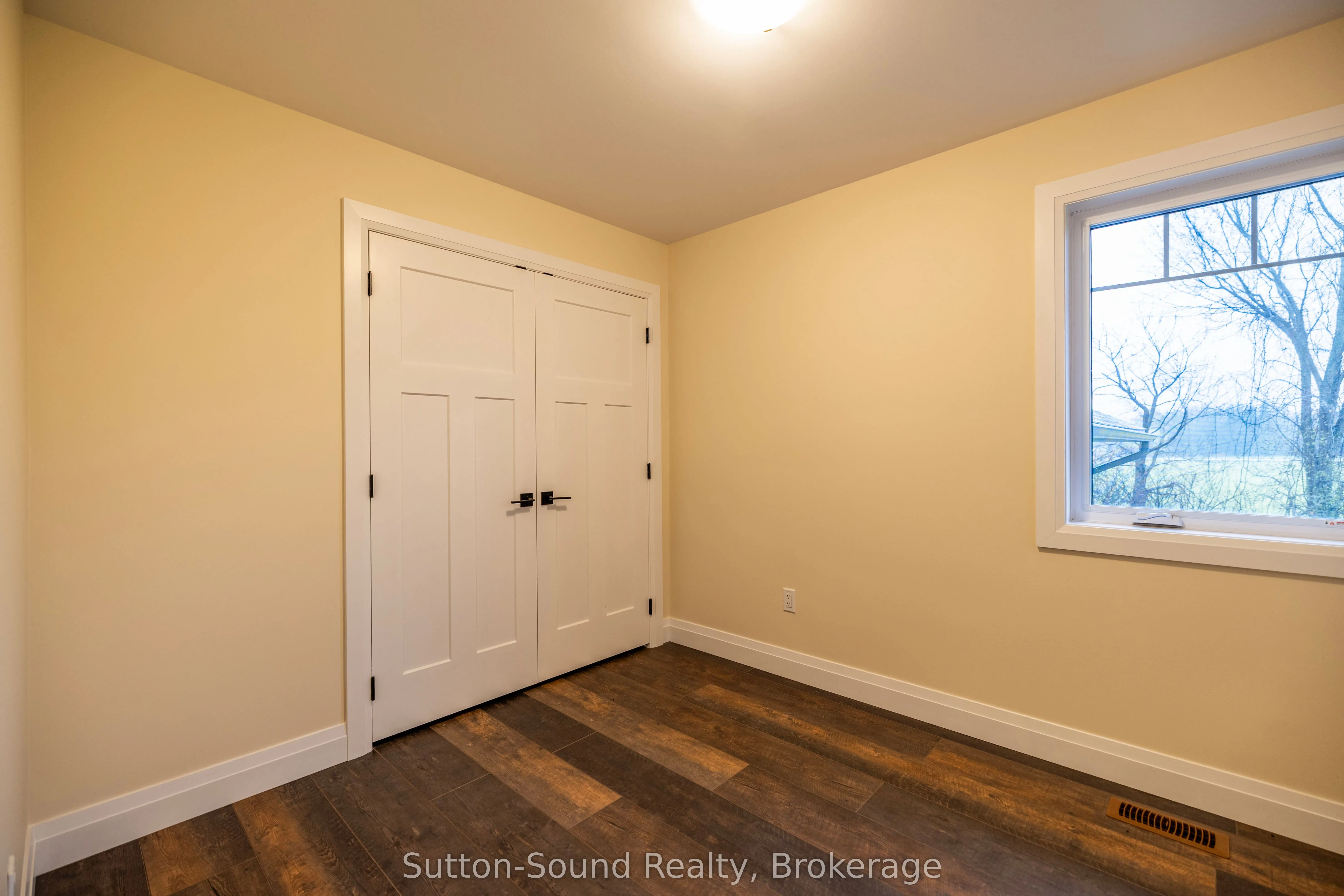 397600 10 Concession