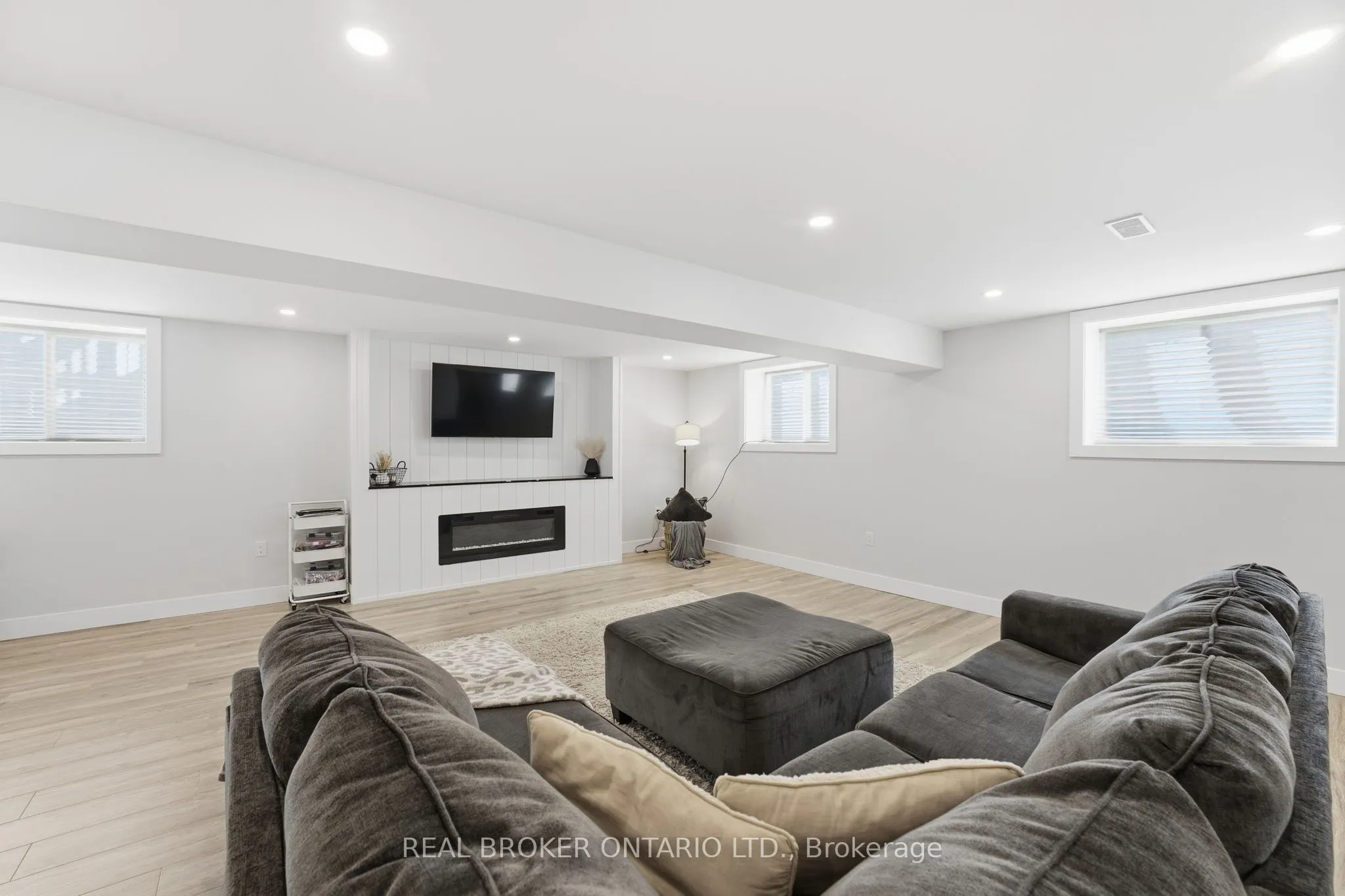 48 Rebecca Drive