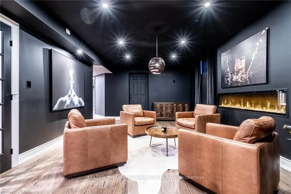 76 Adriatic Boulevard