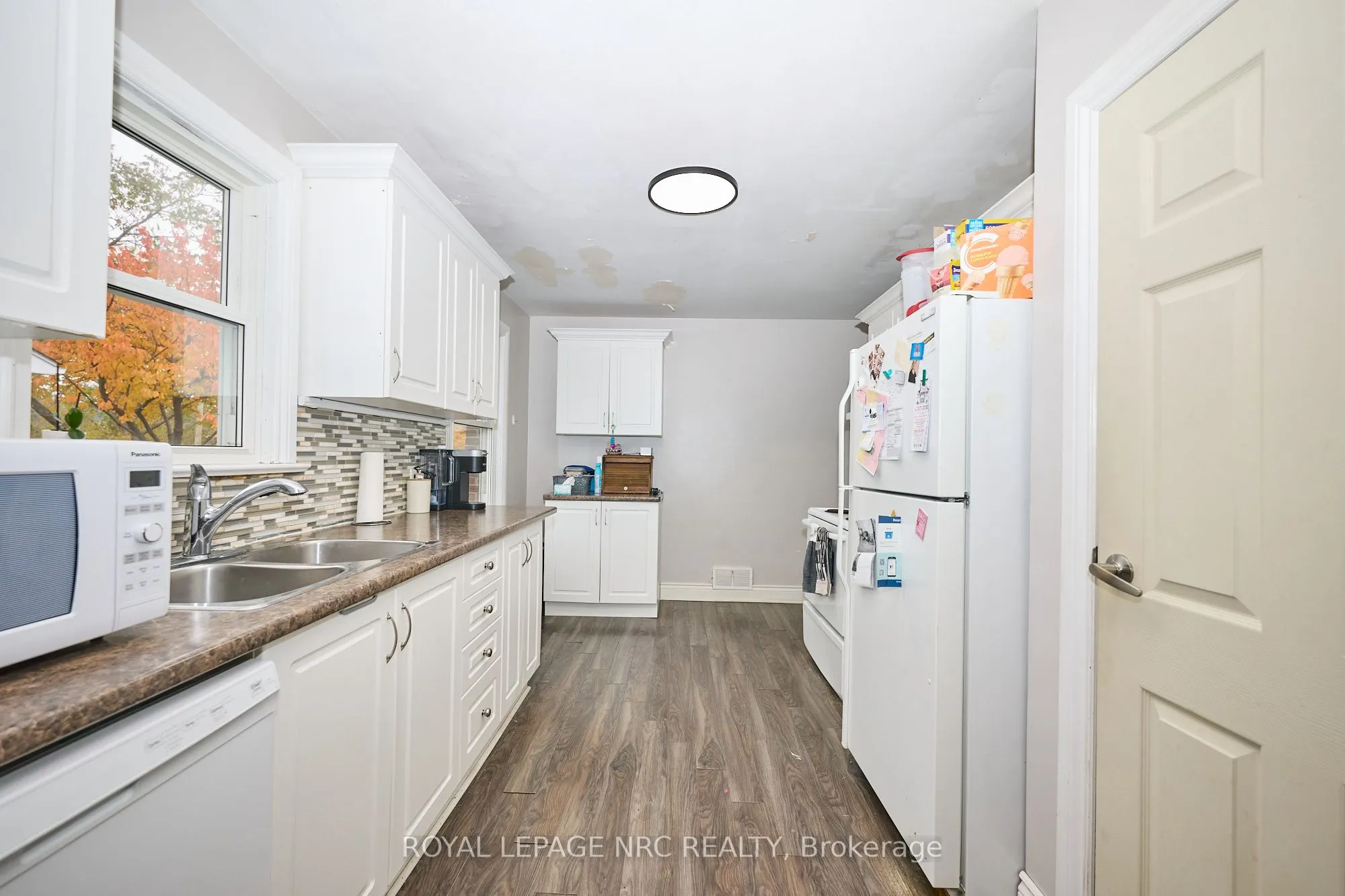 21 Silverdale Drive