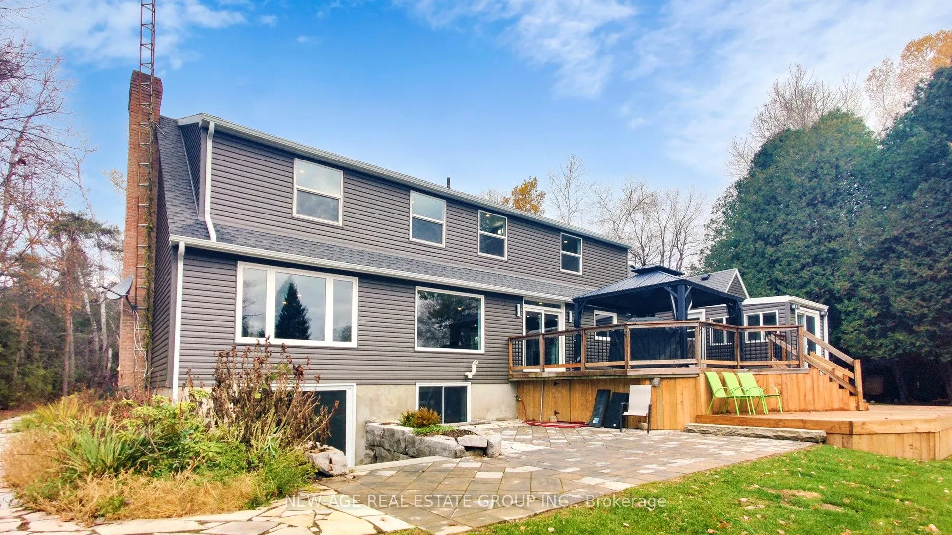 9045 Sideroad 17