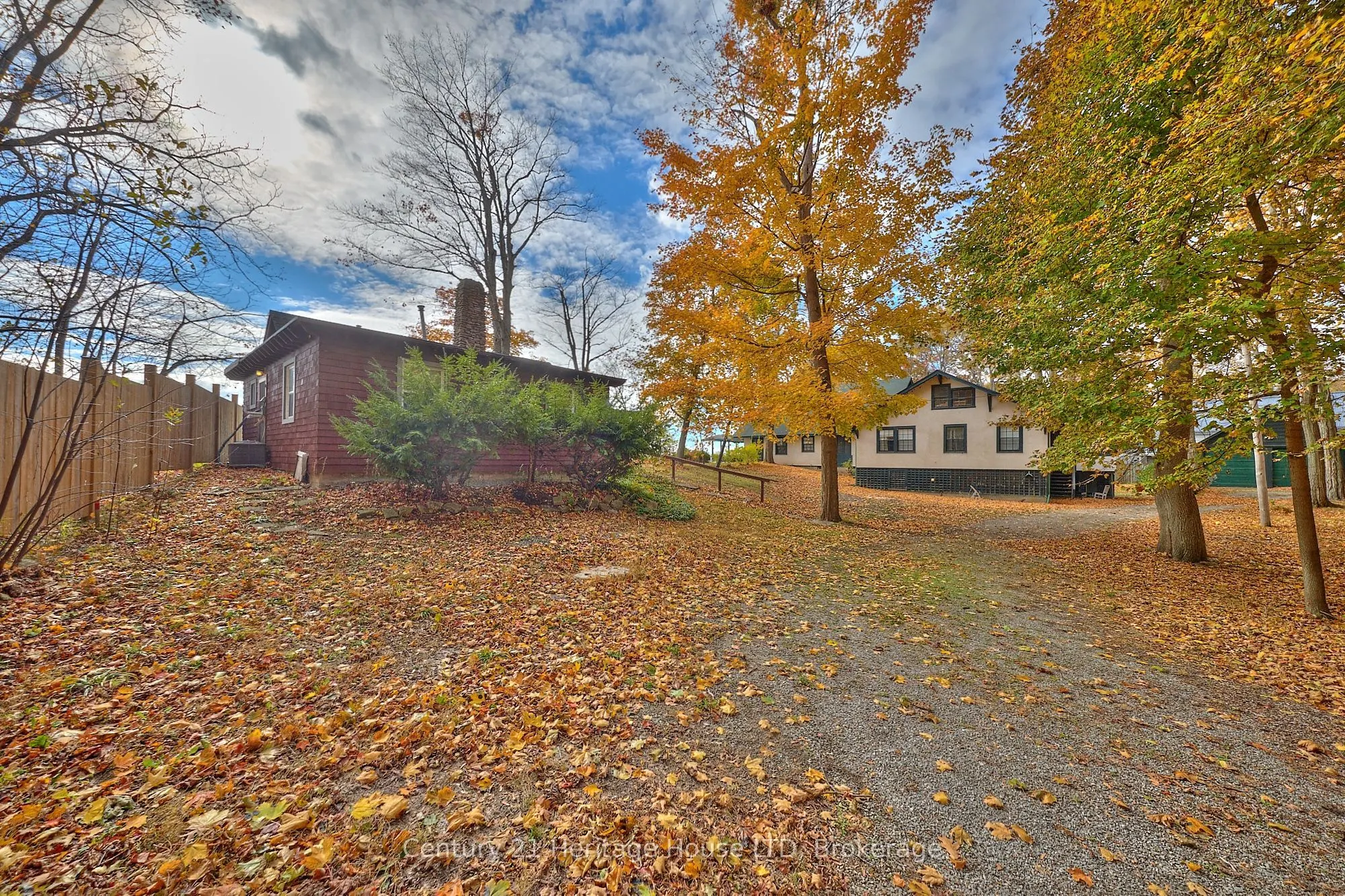 1033 FIRELANE 1 Road