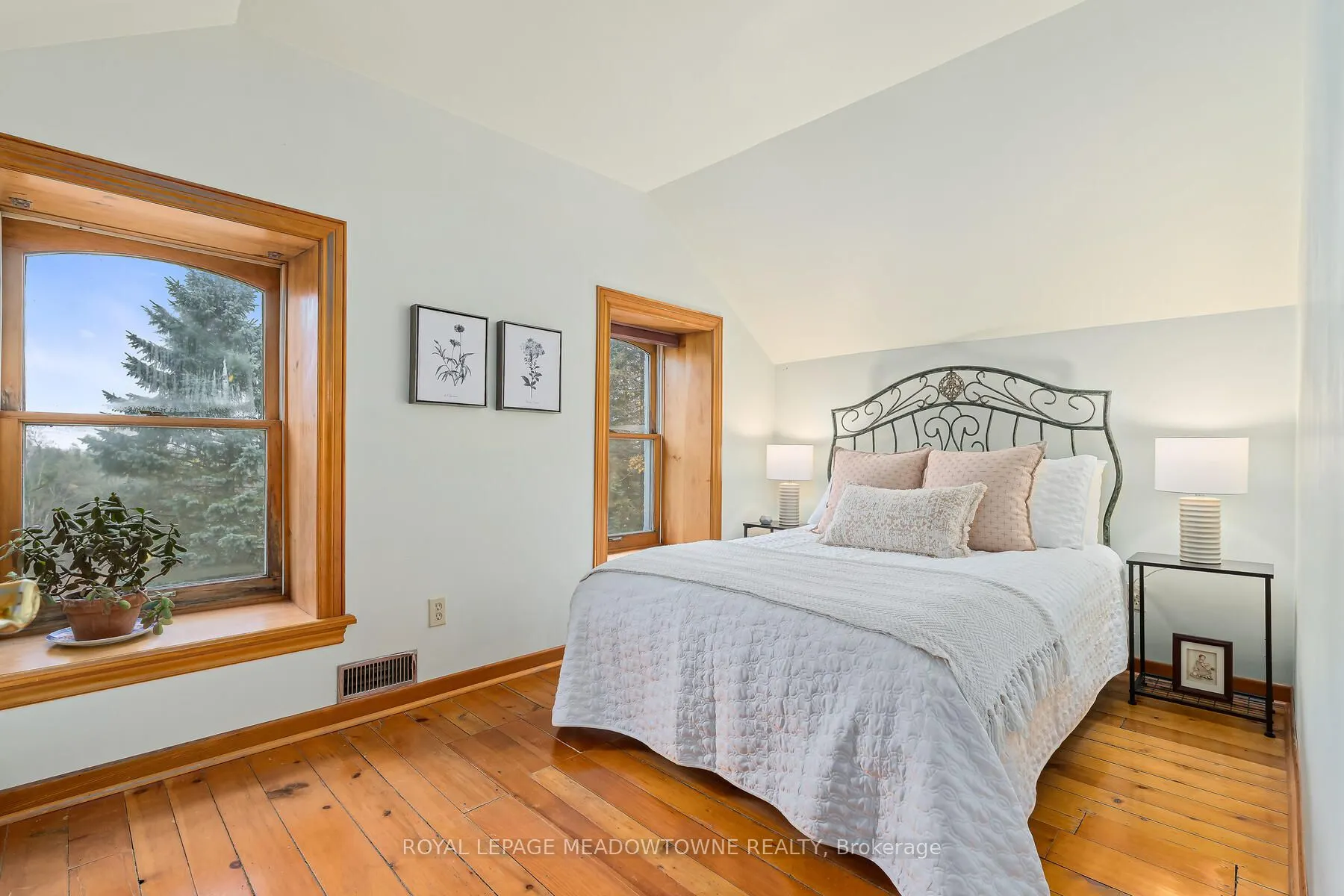 9328 Wellington Rd 50 Road