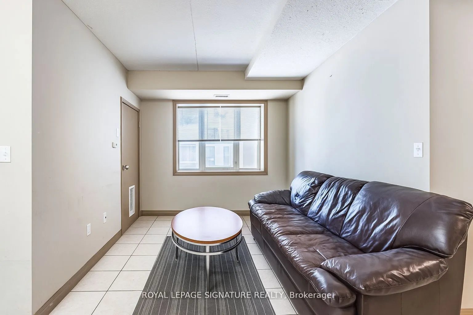 251 Lester Street #206