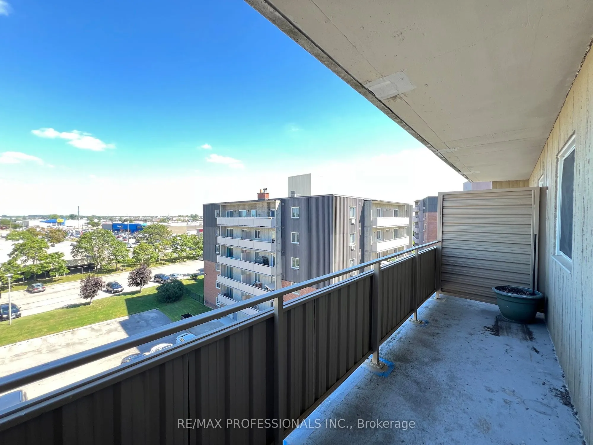 1102 Jalna Boulevard #601