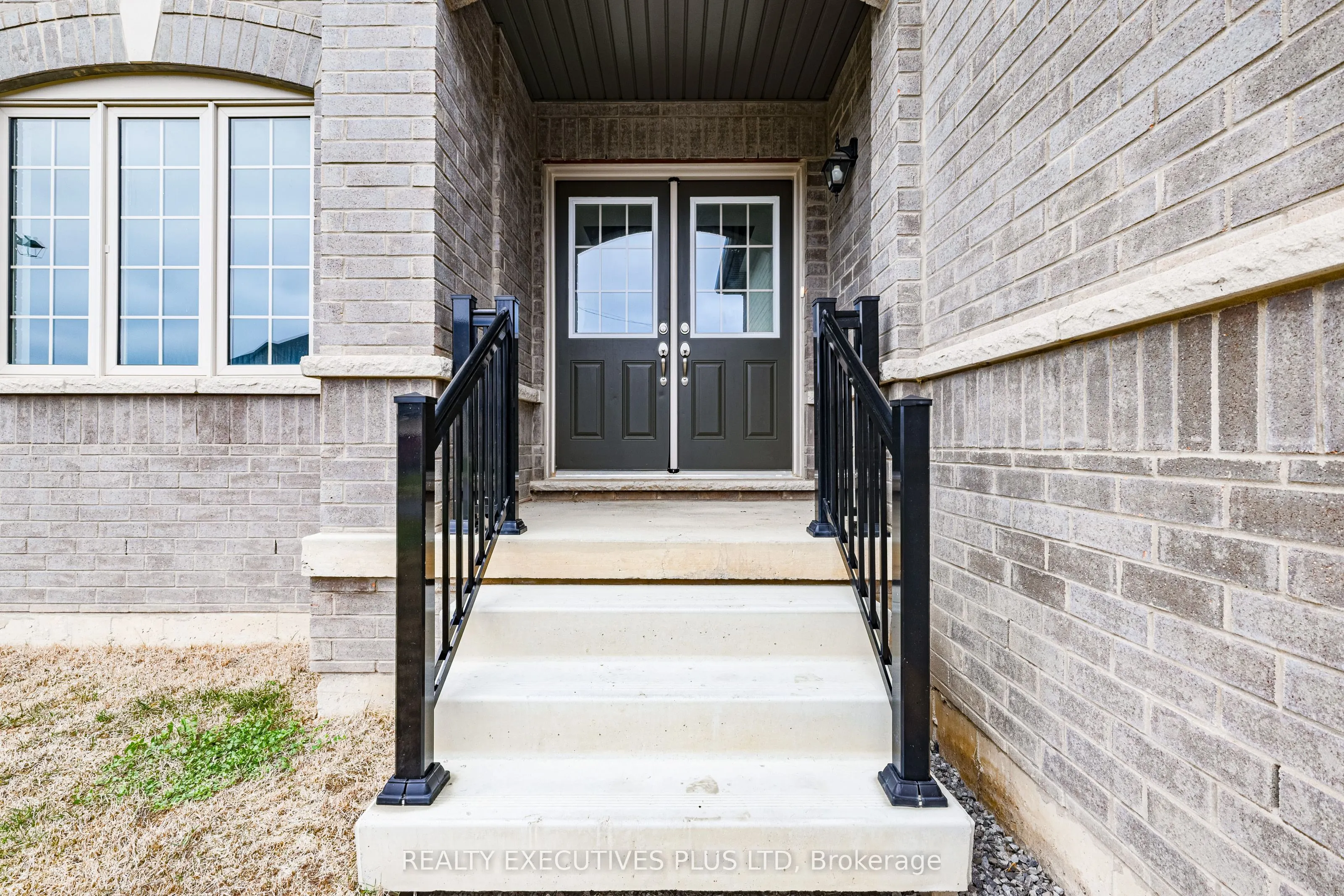 15 Venture Way