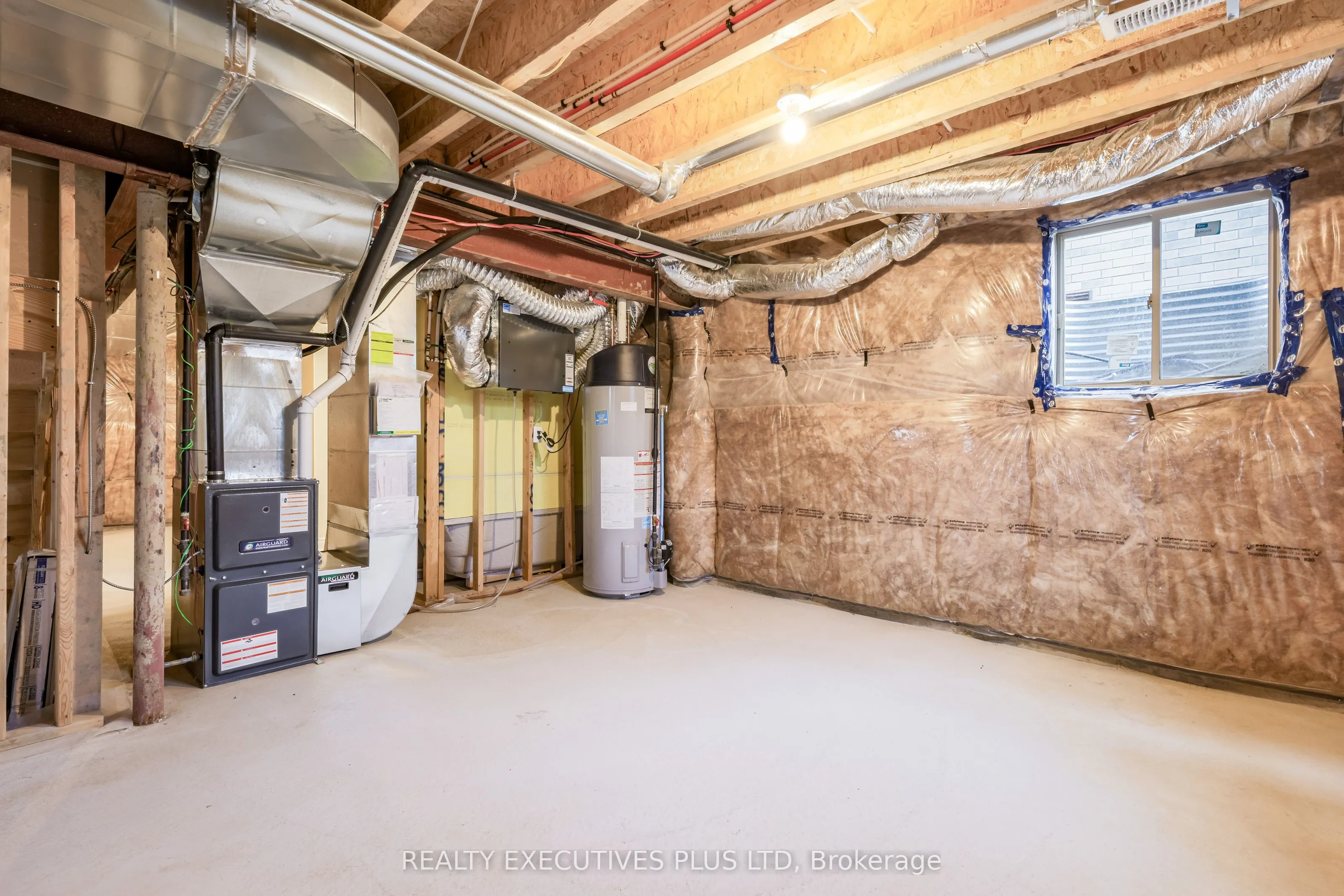 15 Venture Way