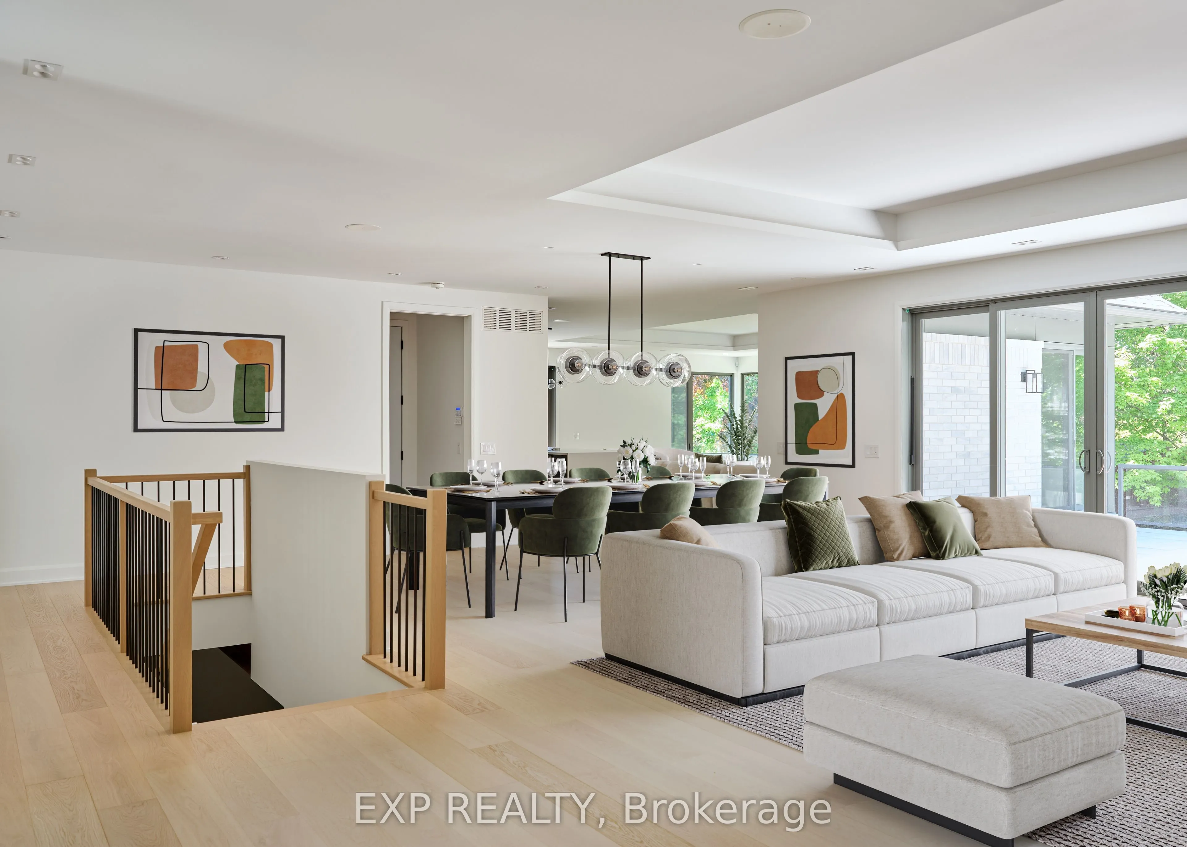 26 Clovelly Road W