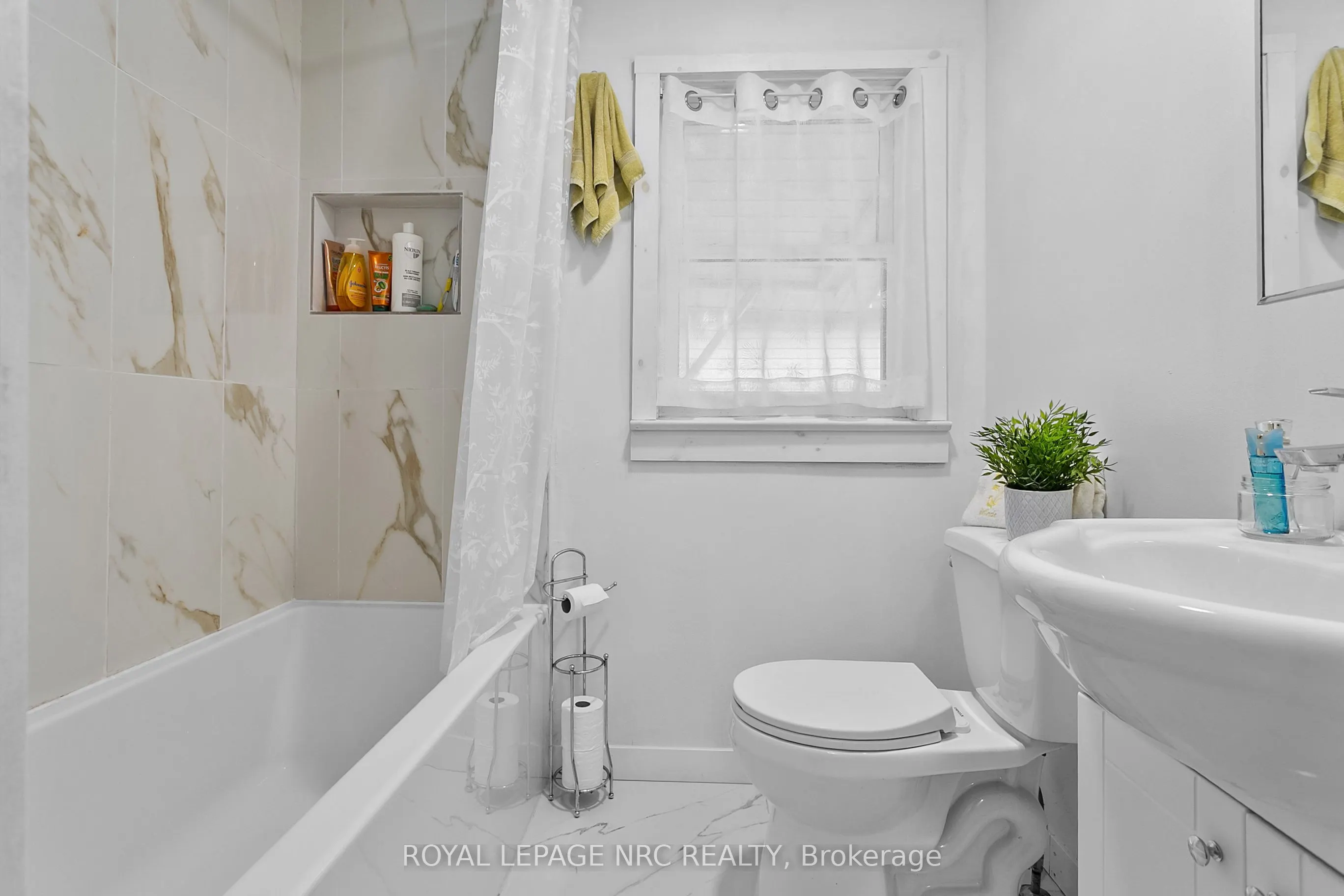 45 PHIPPS Street